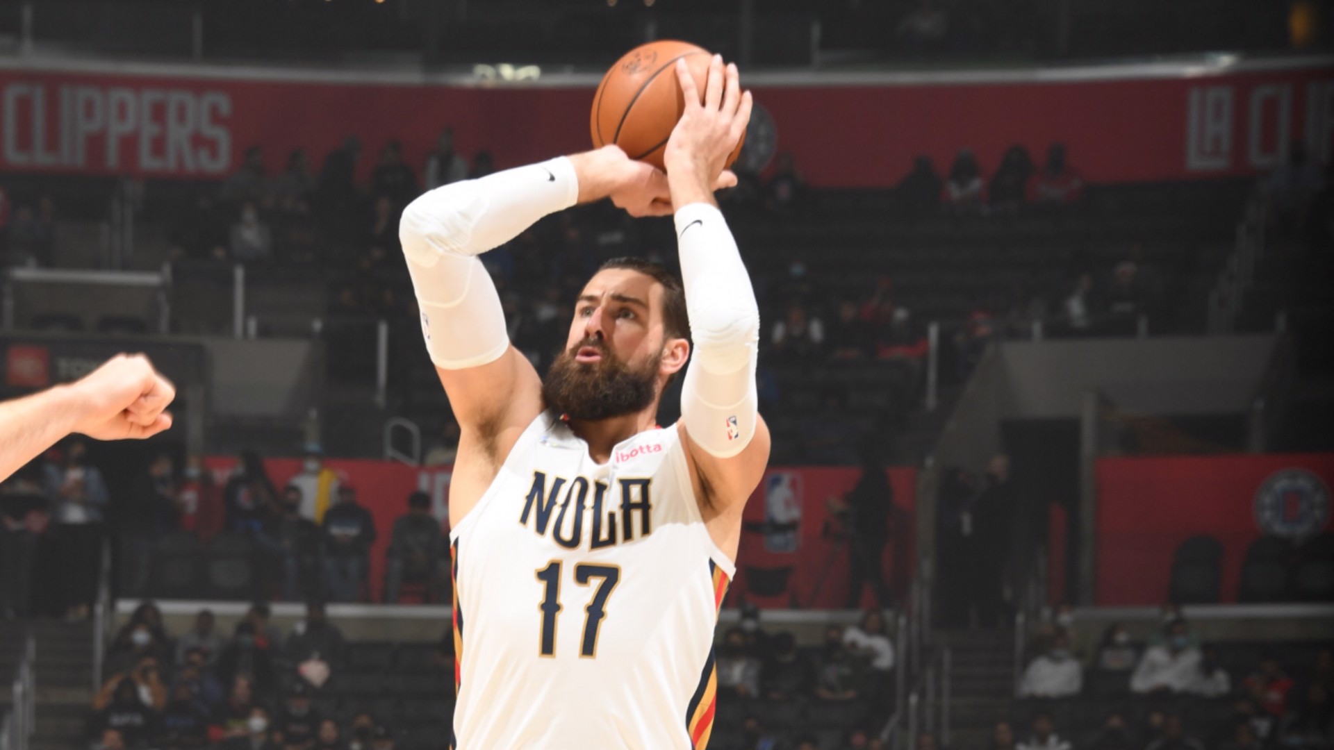 Valanciunas'tan kariyer rekoru