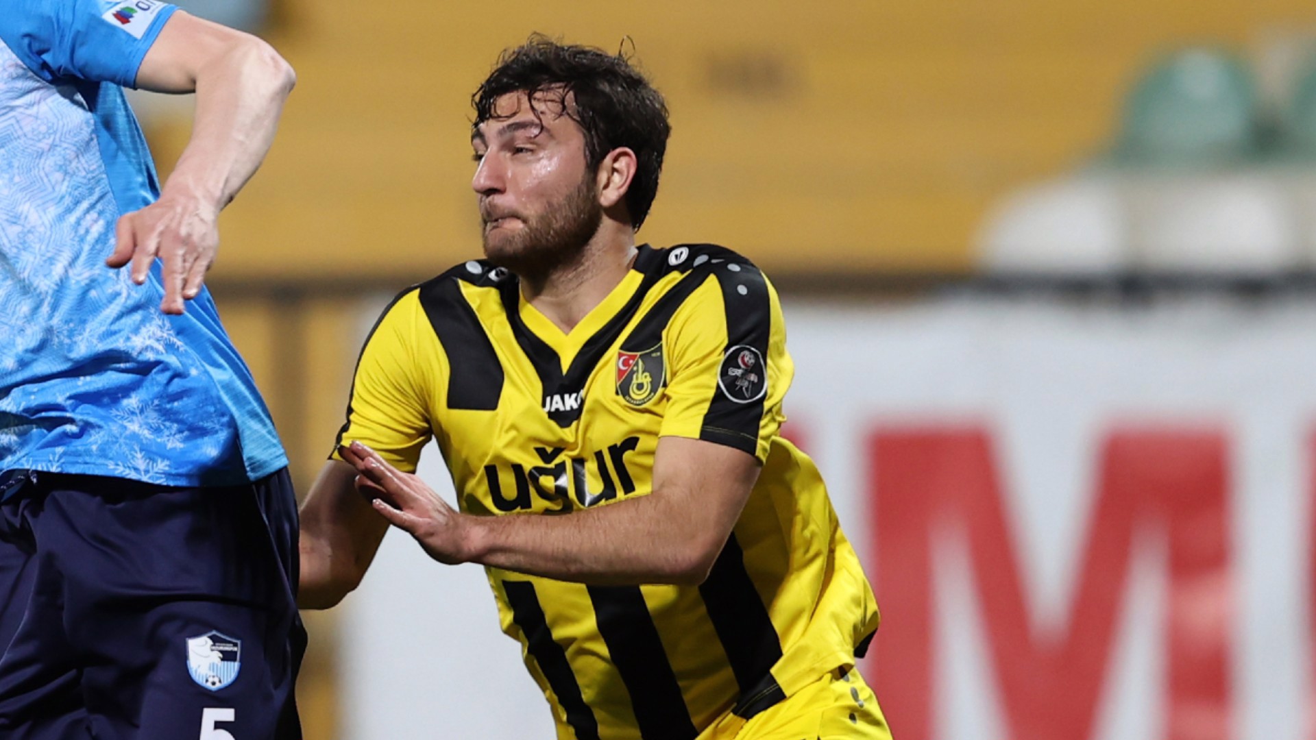 Emrecan Uzunhan, İstanbulspor'da