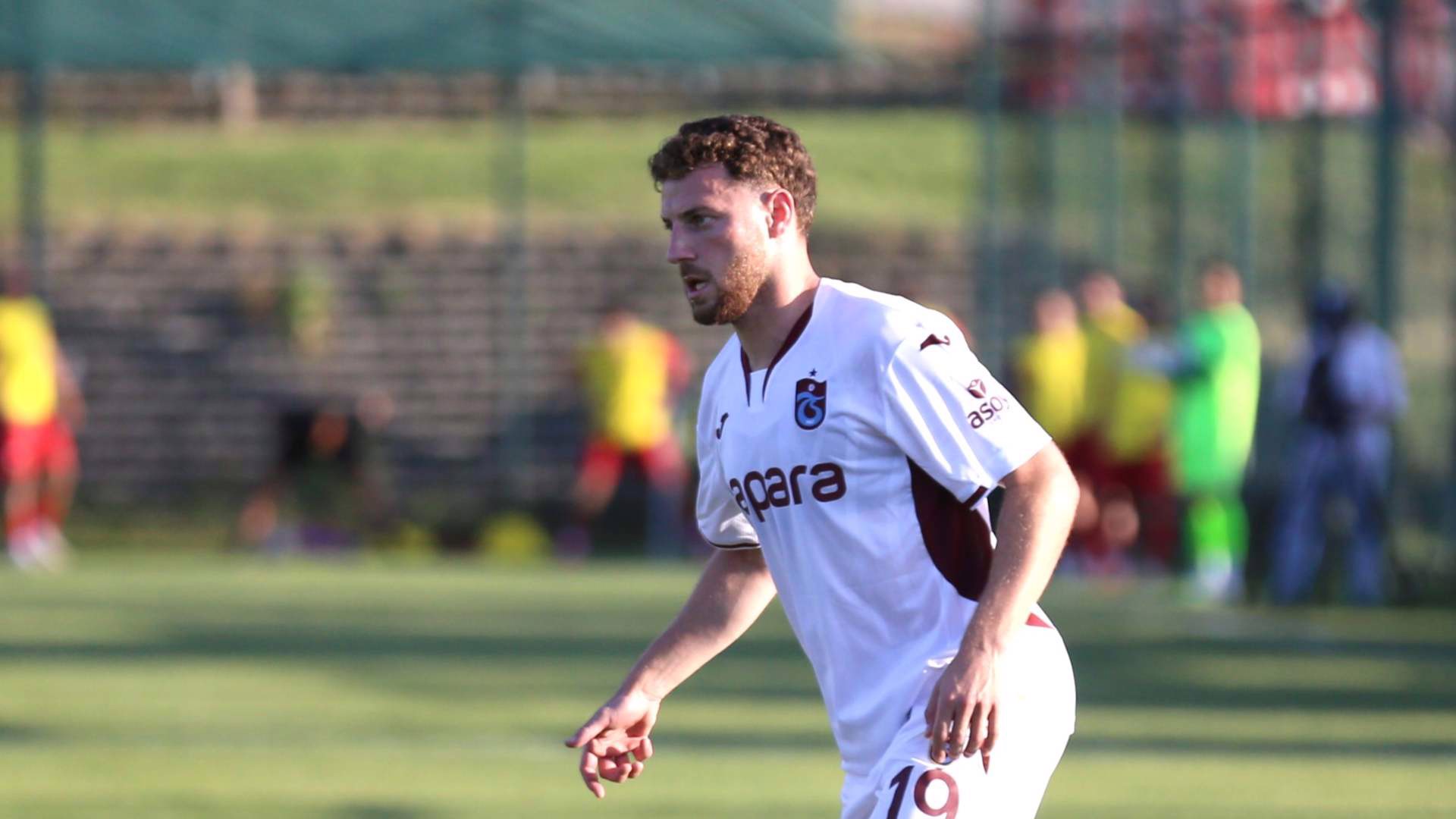 Mustafa Eskihellaç'a milli davet