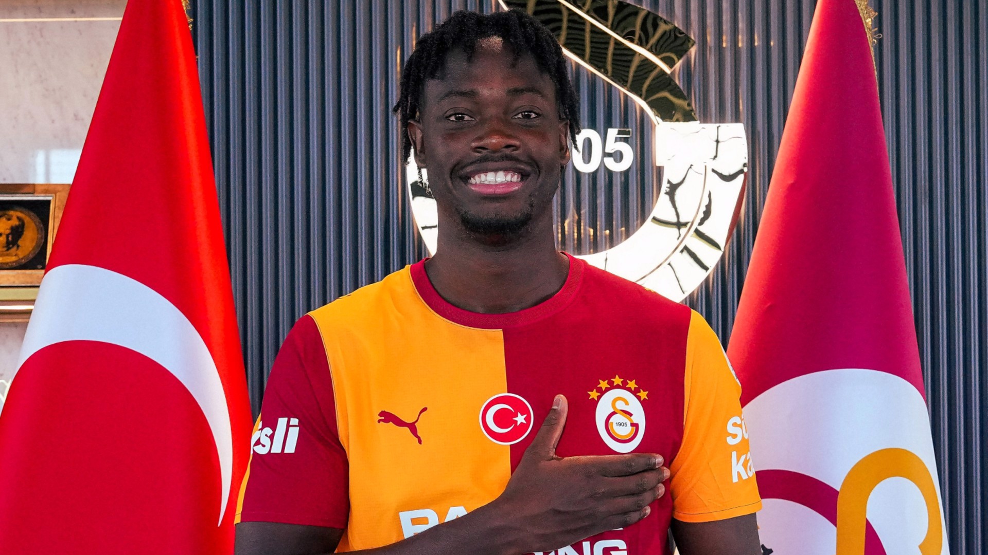 Bitshiabu, Galatasaray'da