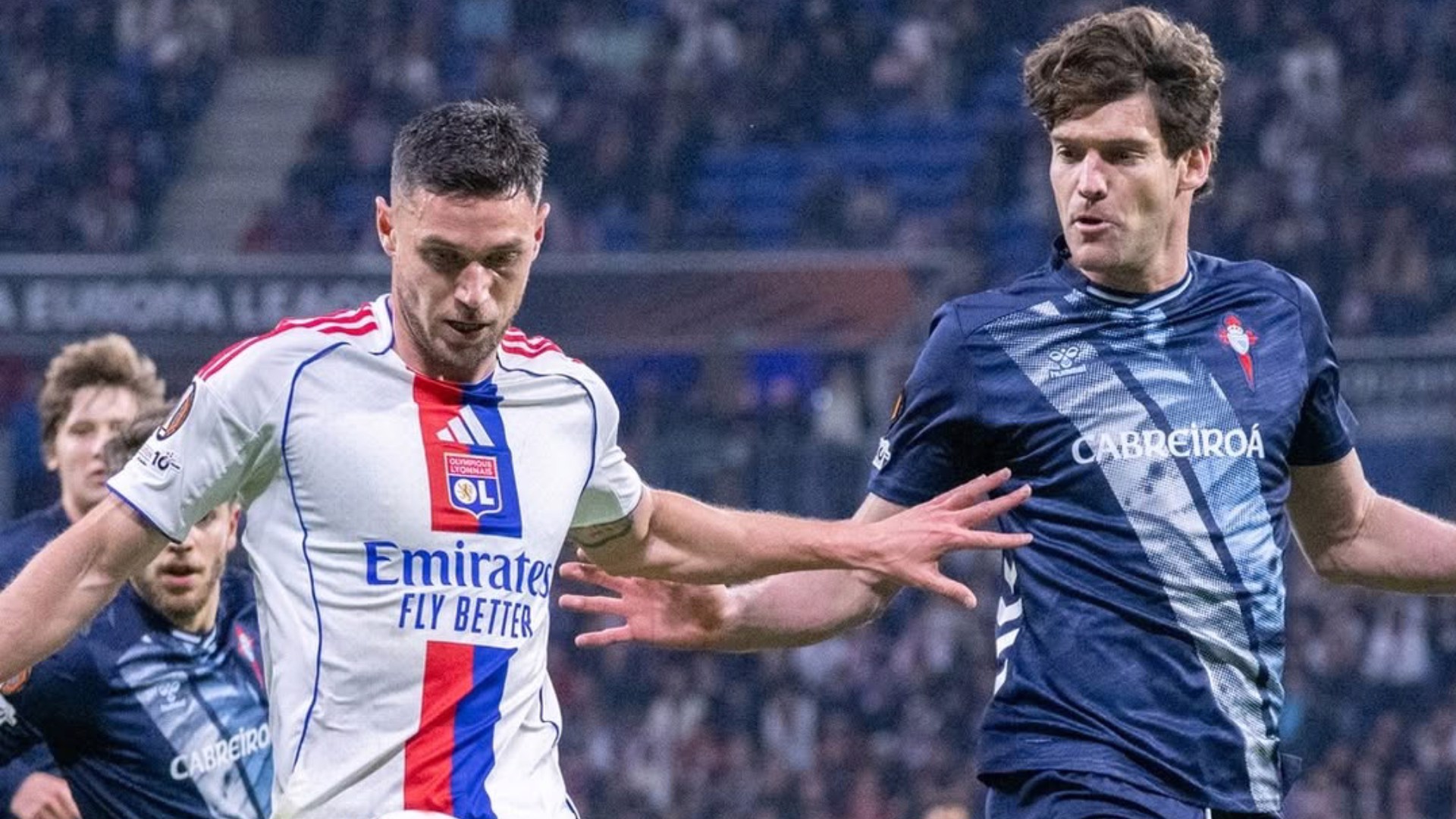 Réduit à 9, l’OL sort aux portes des quarts de finale de la C3