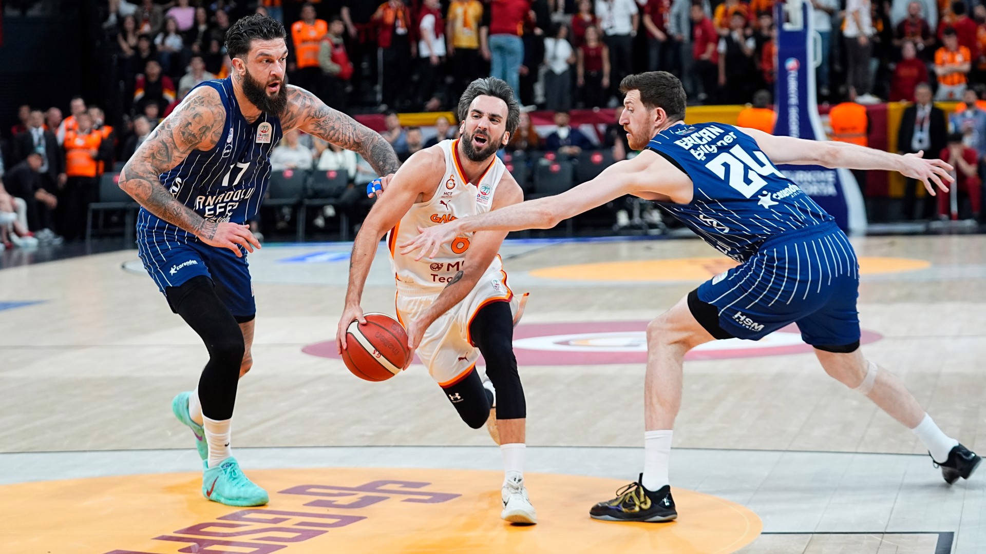 A.Efes, G.Saray MCT Technic'i geçti