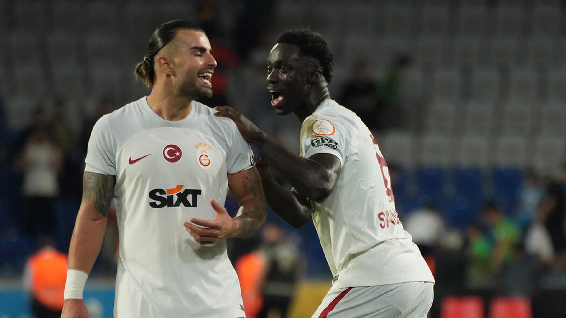 Abdülkerim Bardakcı ve Davinson Sanchez'e talip | Mackolik.com