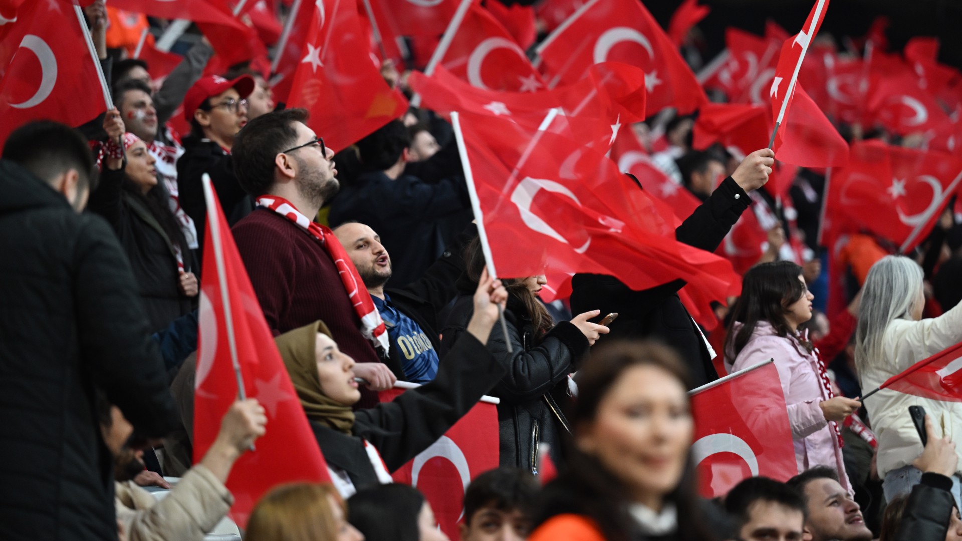 A Milli Takımımıza özel marş