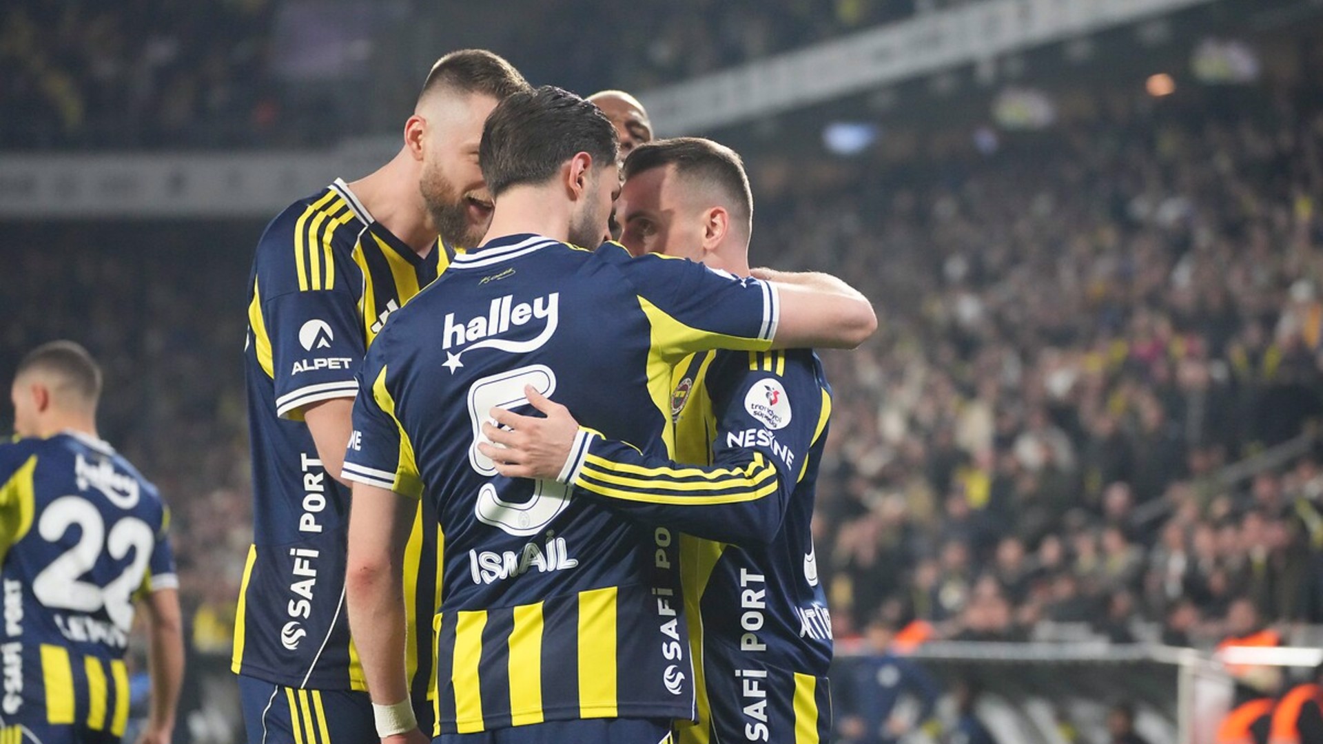 Fenerbahçe'nin kamp kadrosu
