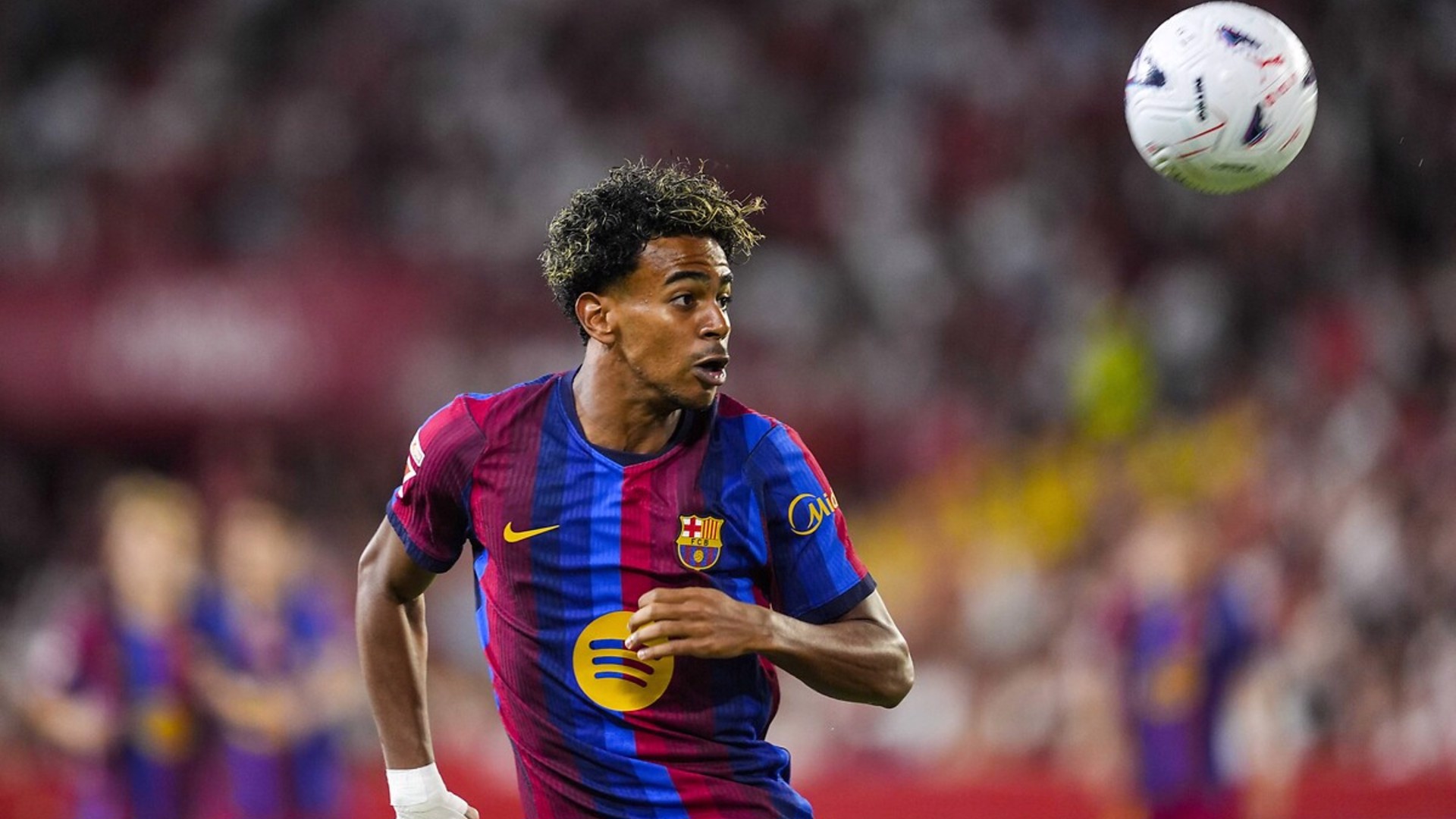 Barcelona thrash Real Betis 5-2 to strengthen La Liga lead