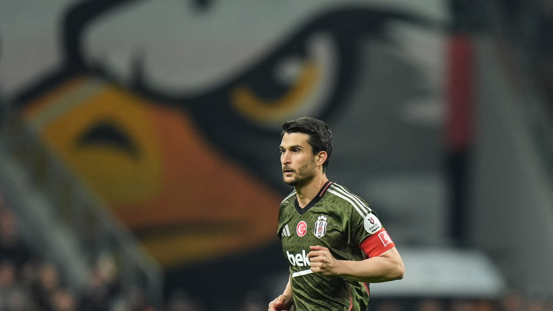 Beşiktaş, Necip'e veda töreni düzenleyecek