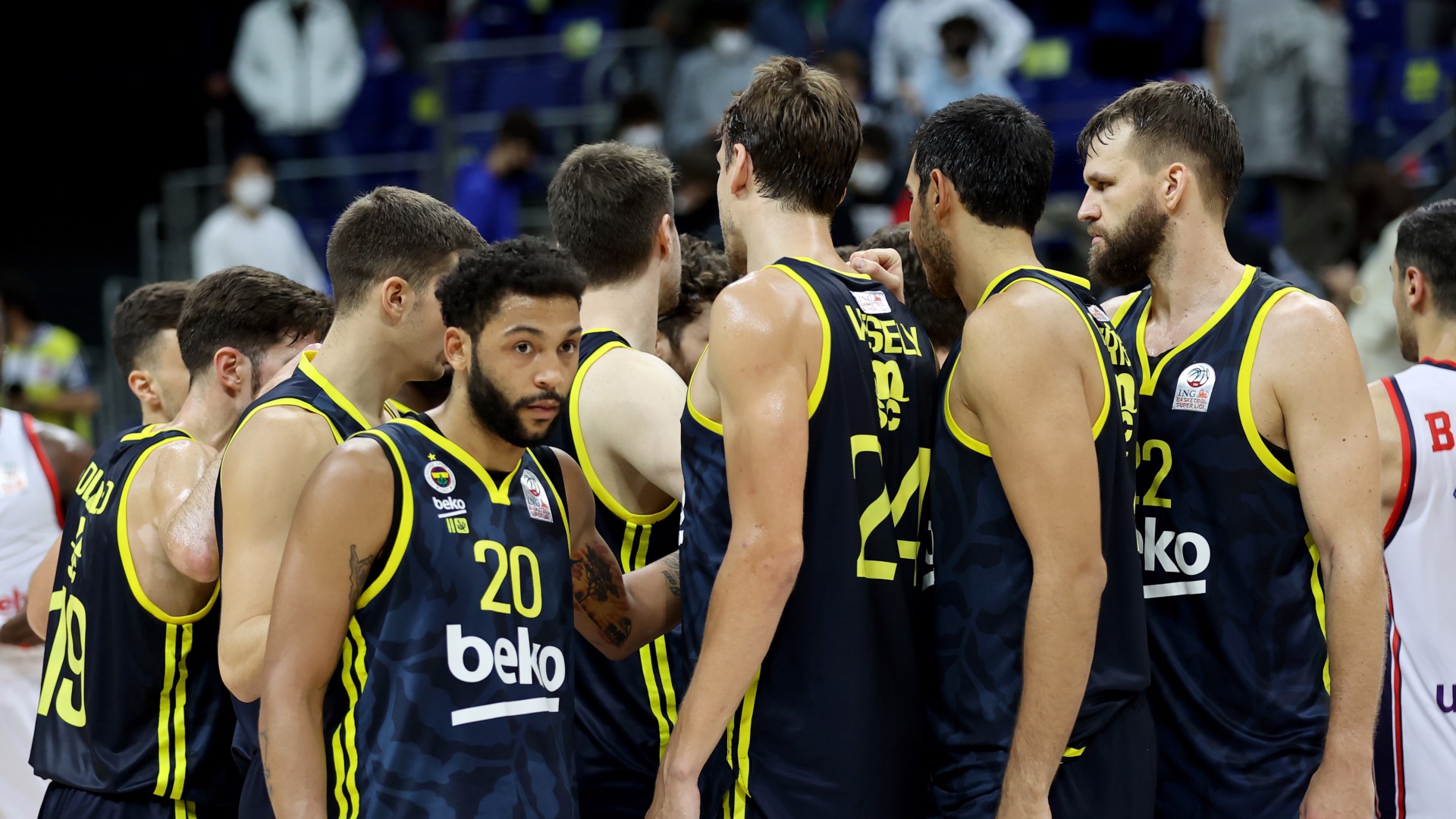 F.Bahçe'nin konuğu UNICS Kazan