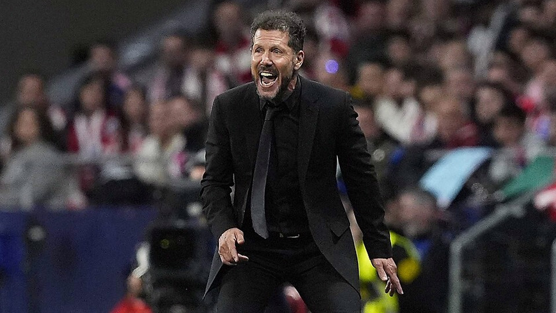 Diego Simeone - Ben White gerilimi