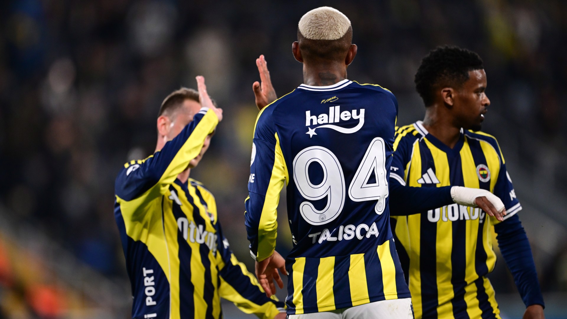 Fenerbahçe, Talisca'nın golleriyle galip