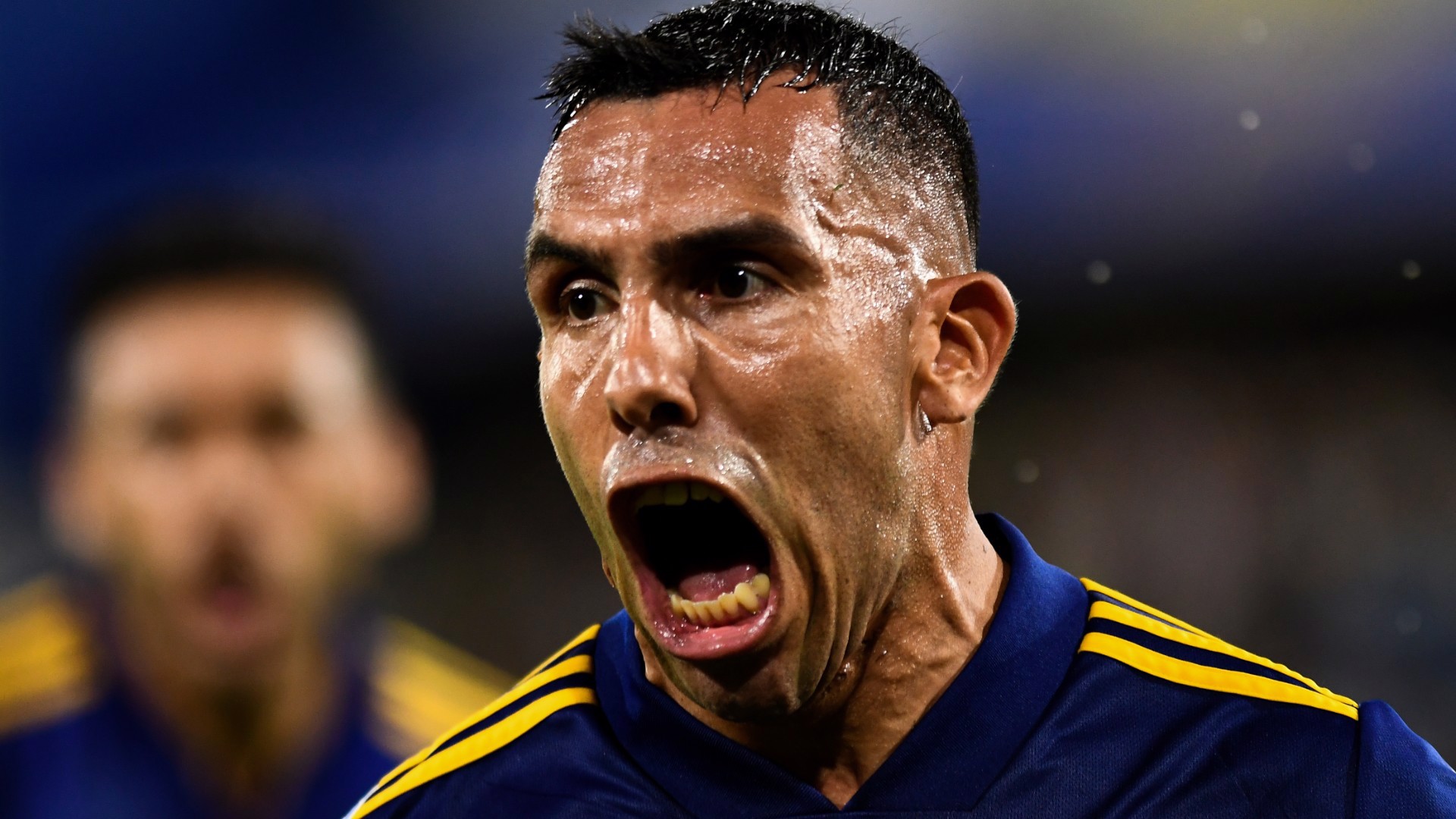 Tevez: Ferguson sözünü tutmadı
