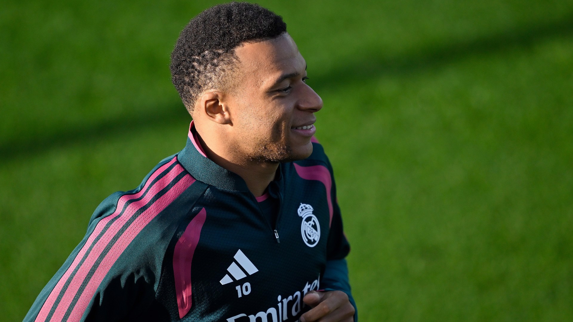 Real Madrid, Çin'den özür diledi