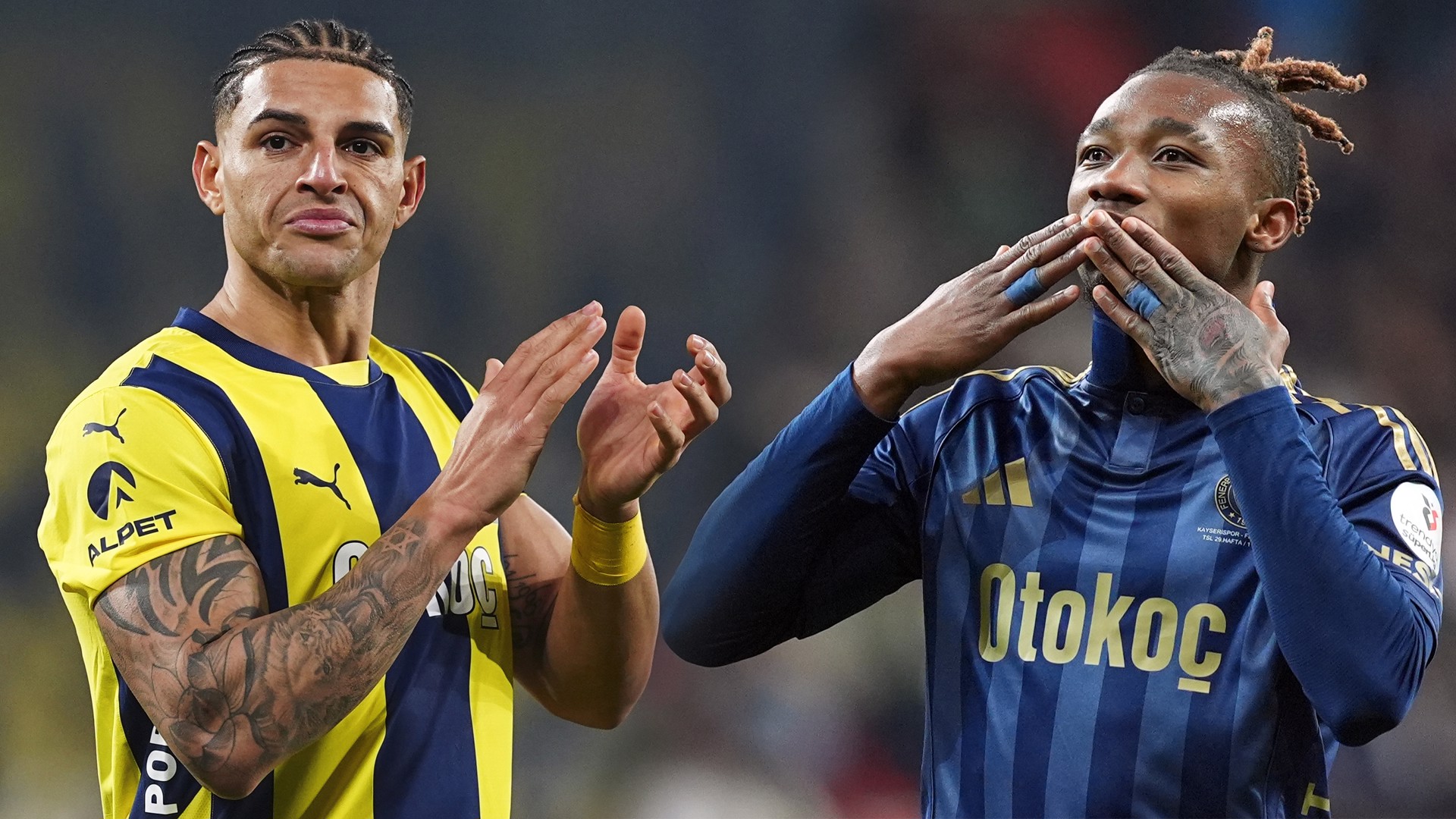 Carlos ve Nene kampa katılacak