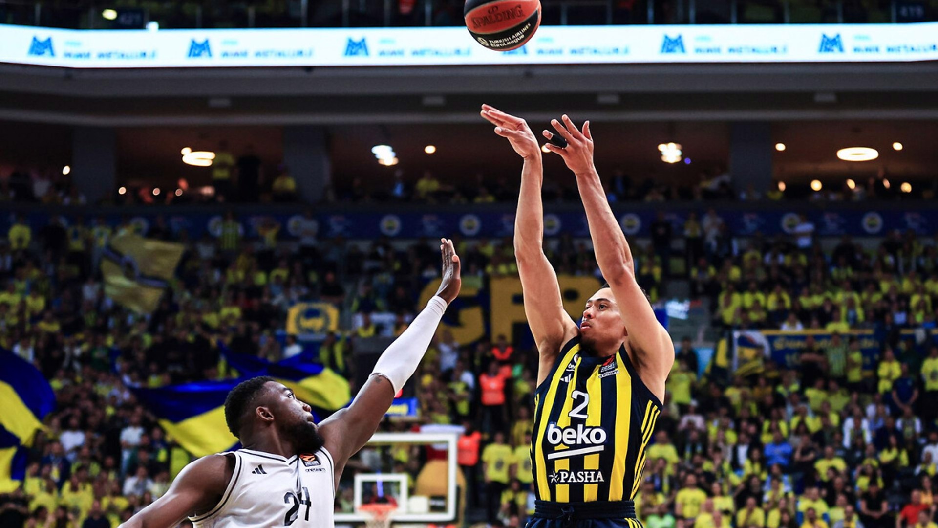 Fenerbahçe Beko, Paris karşısında