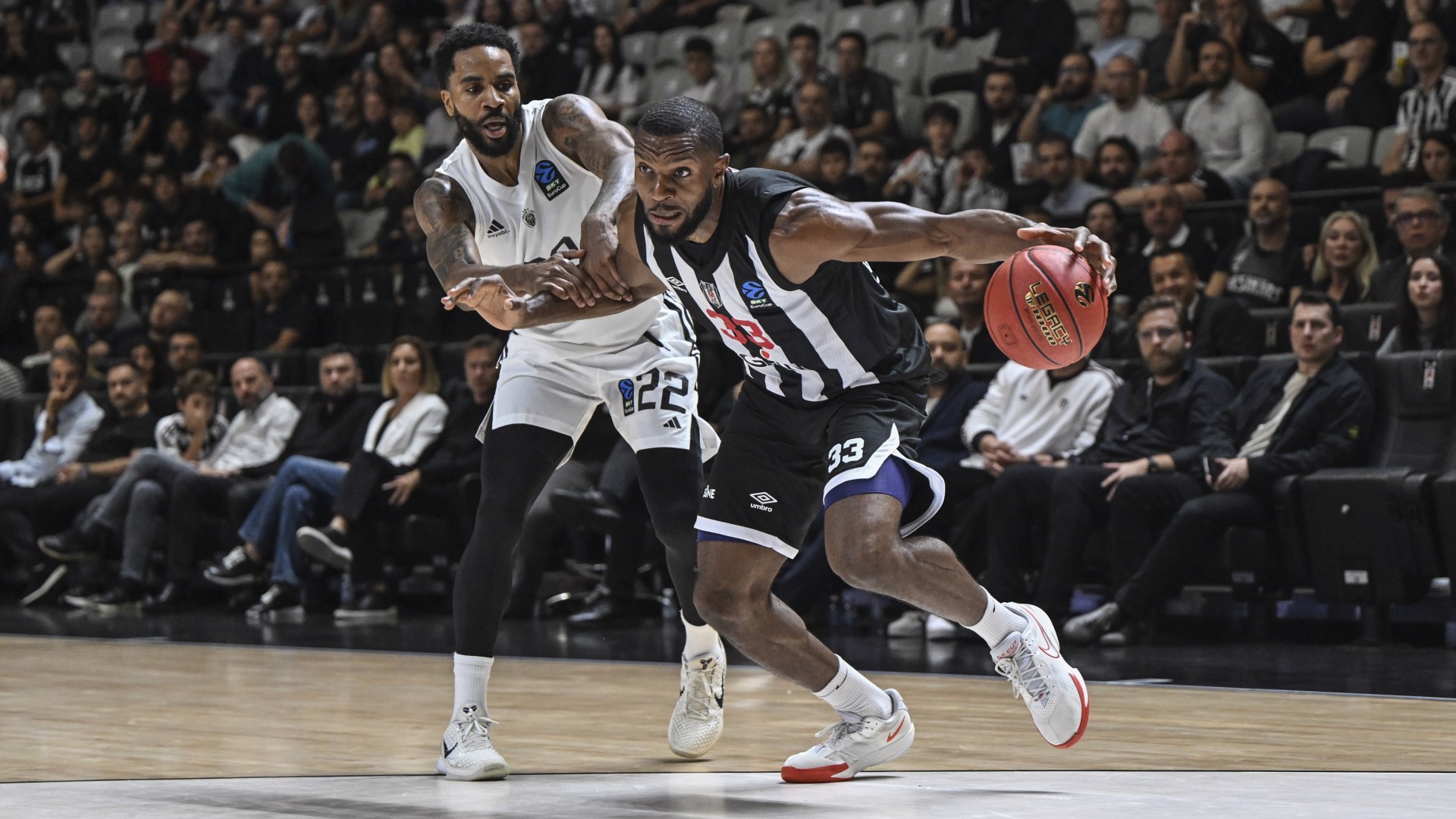 Beşiktaş, 26 sayı farkla kazandı
