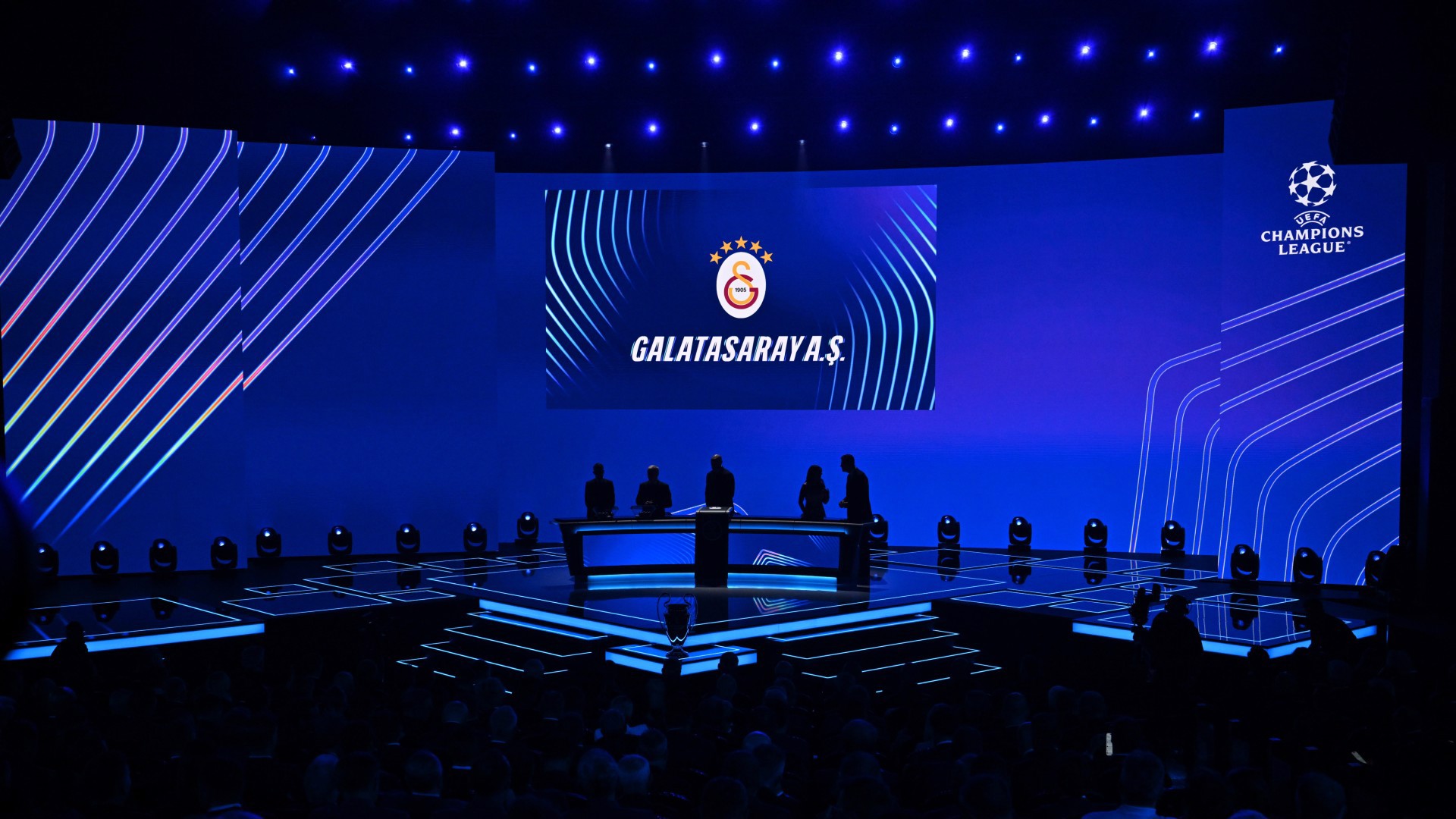 G.Saray'ın rakiplerine bakış