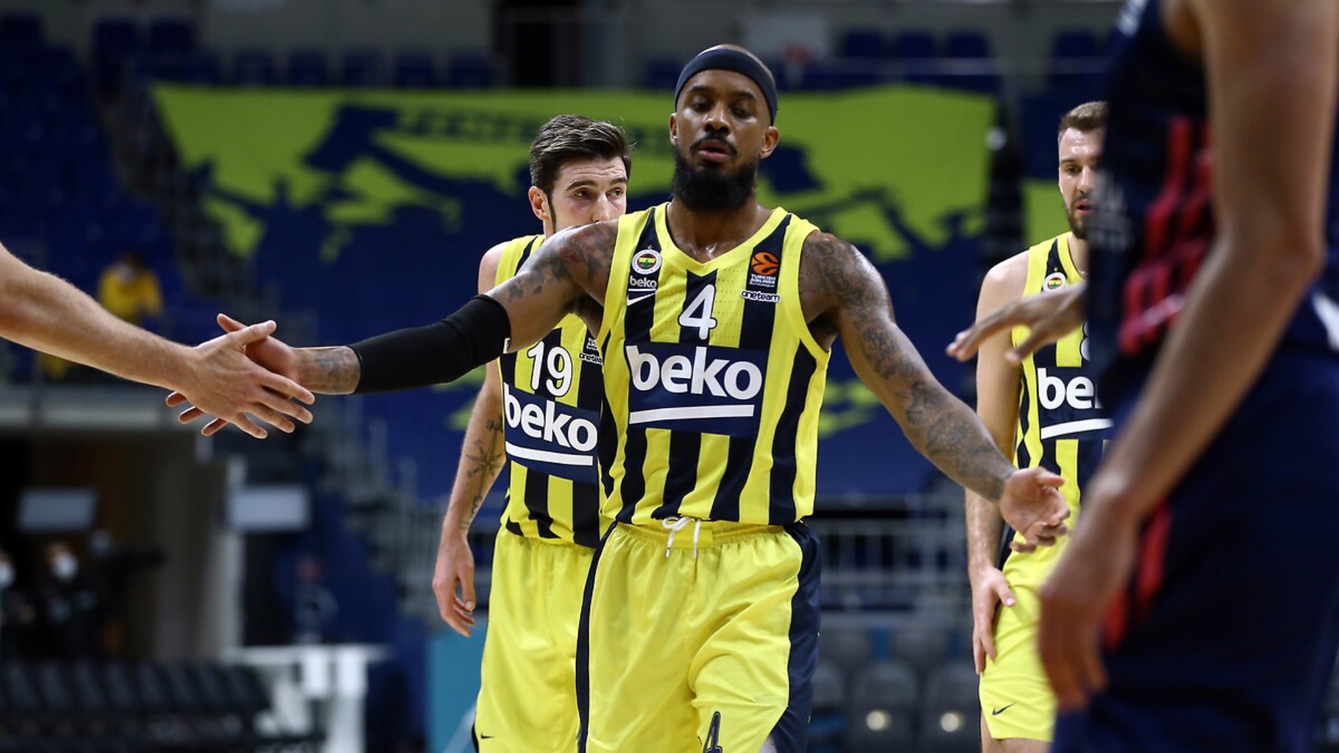 6 isimle yollar ayrıldı