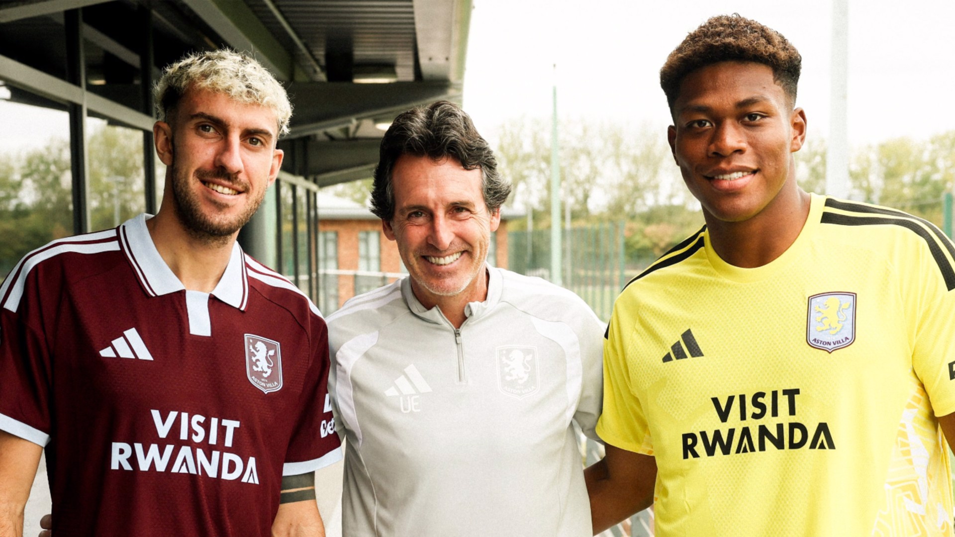 Aston Villa, Suzuki ve Ruggeri'yi duyurdu