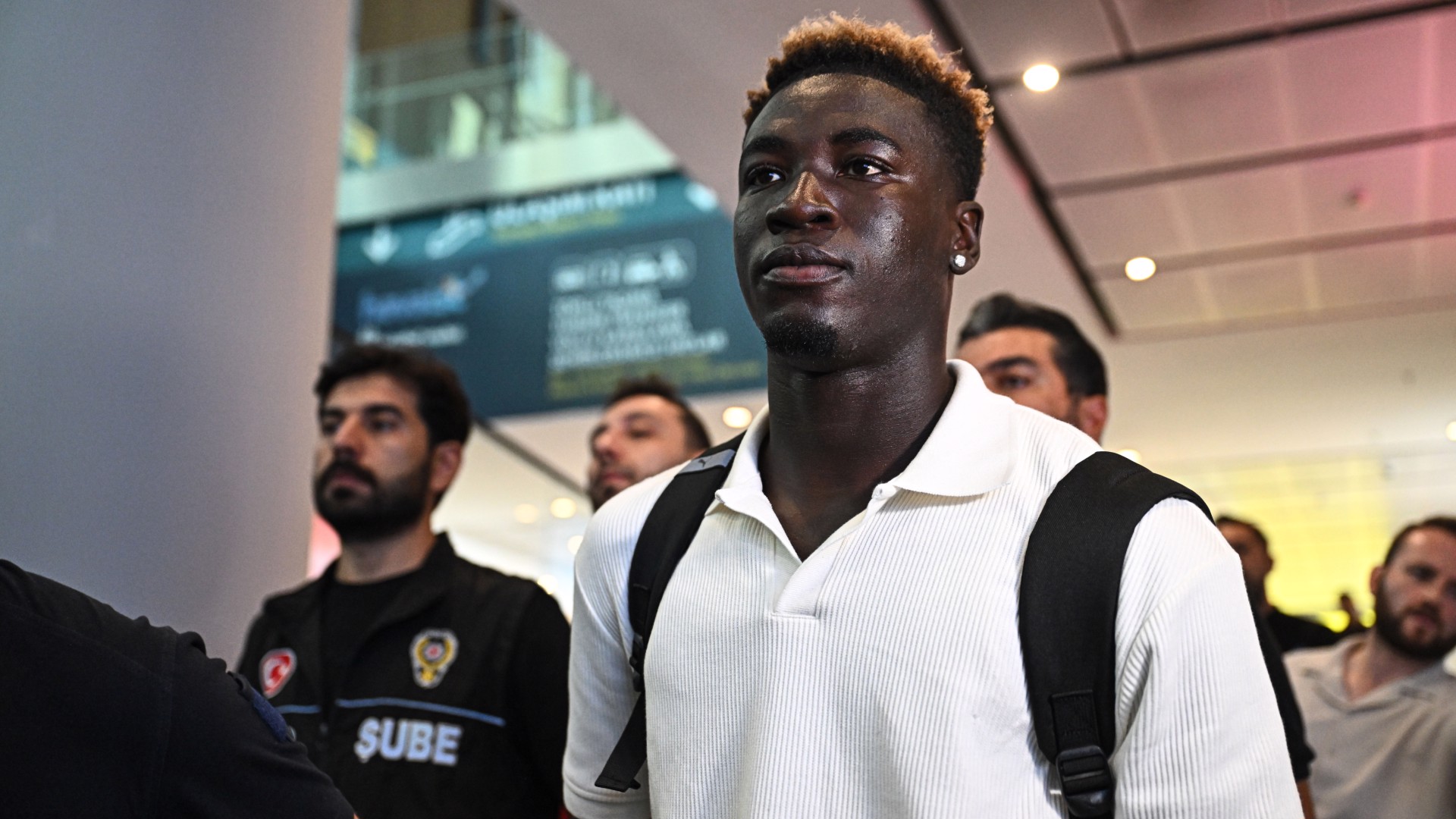 Oppong, İstanbul'a geldi