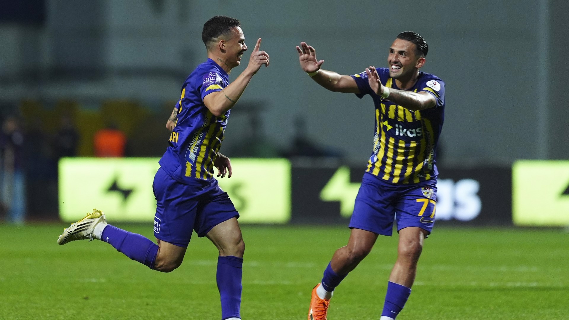 Eyüpspor evinde 4 golle güldü