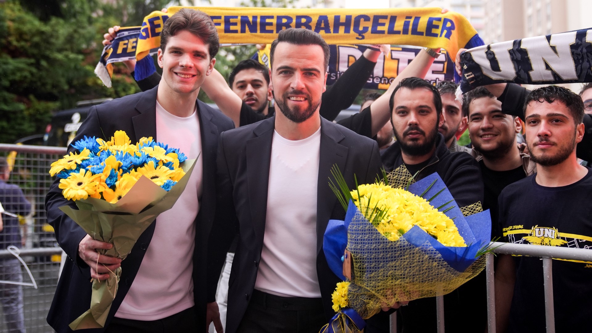 Fenerbahçe Beko, Yunanistan'a gitti