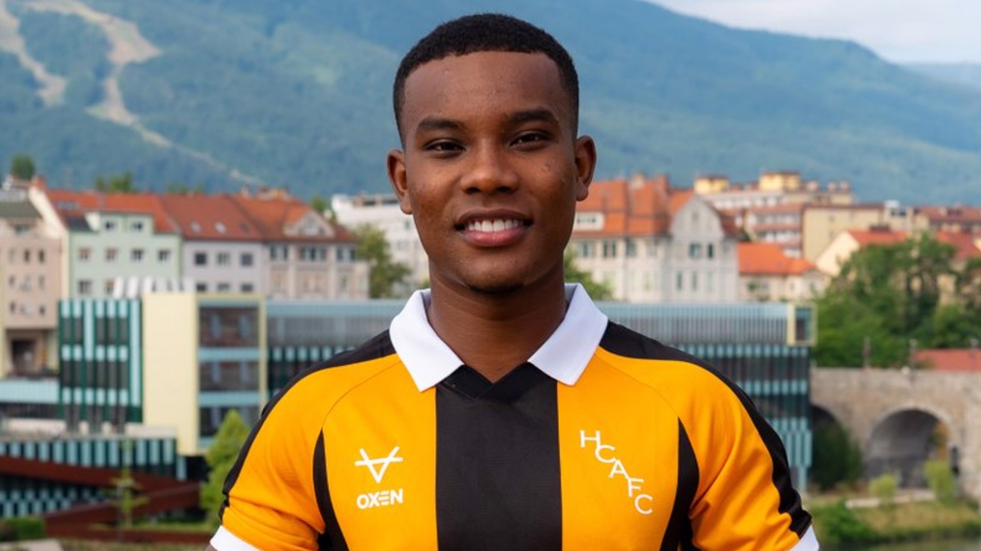 Zambrano yeniden Hull City'de