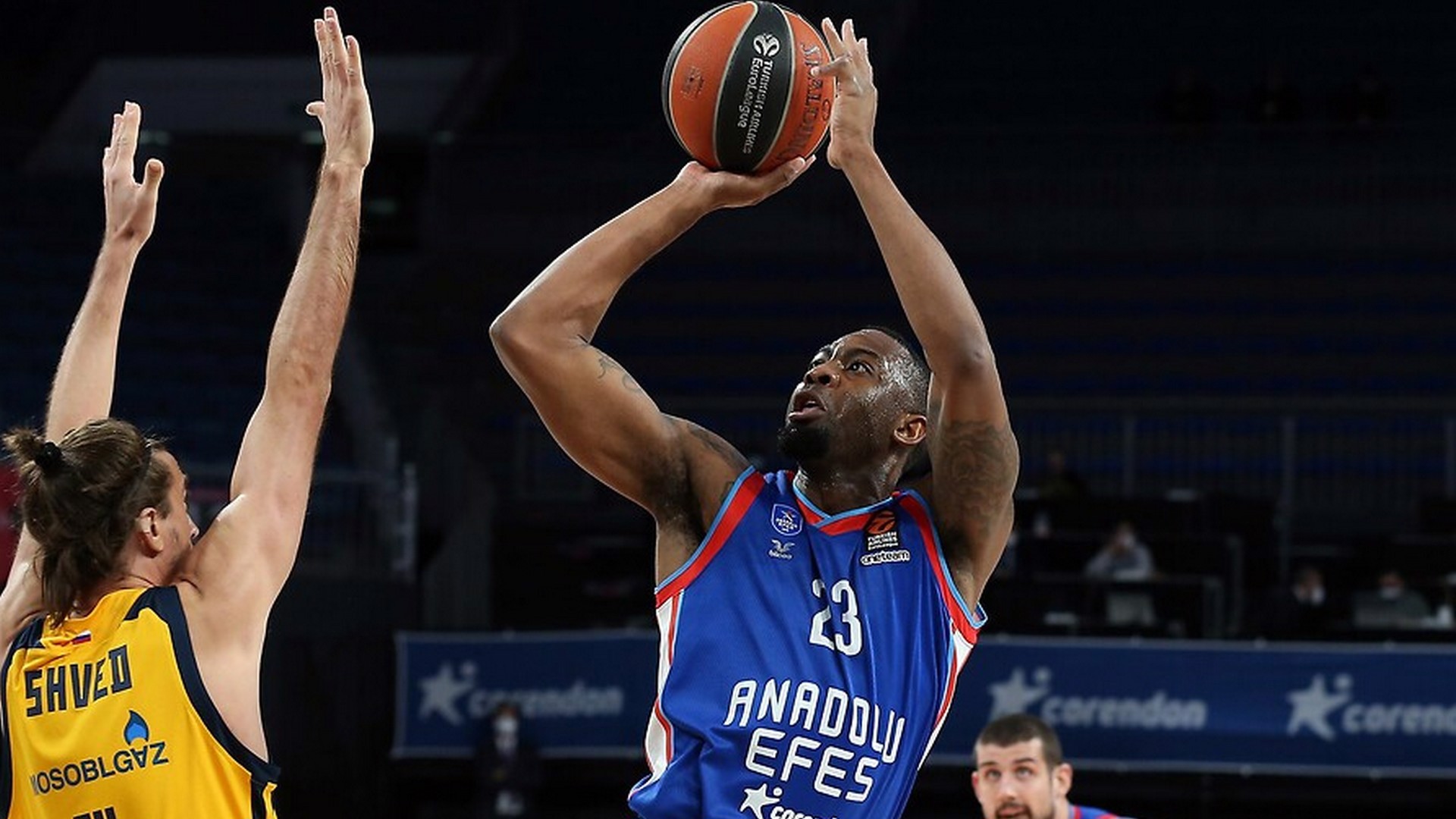 Anderson'a yeni sözleşme