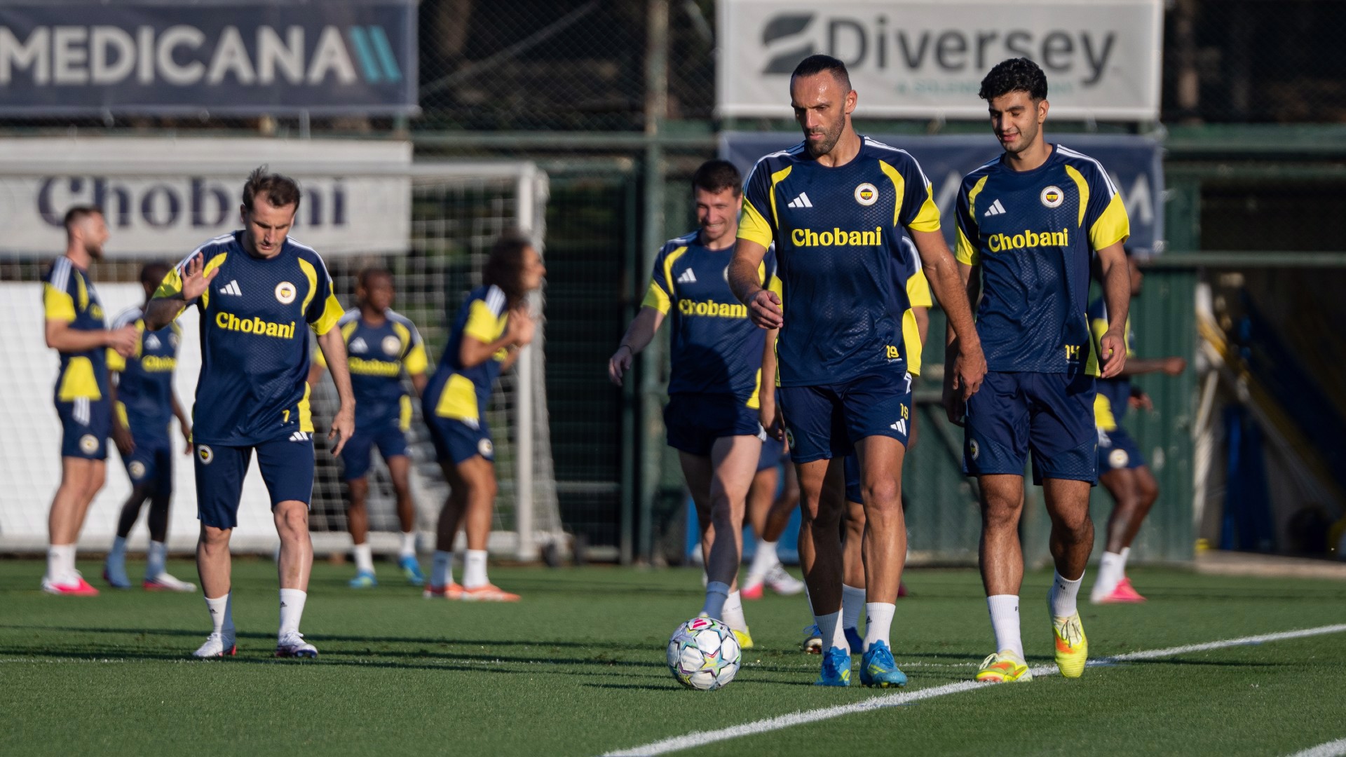 Fenerbahçe, Lyon maçına hazır
