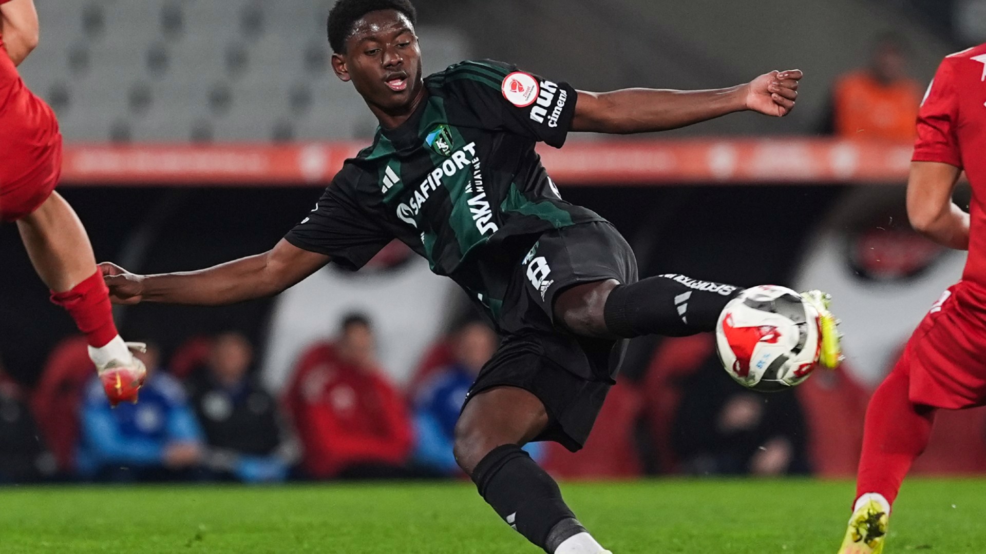 Kocaelispor, Keita'nın opsiyonunu kullandı