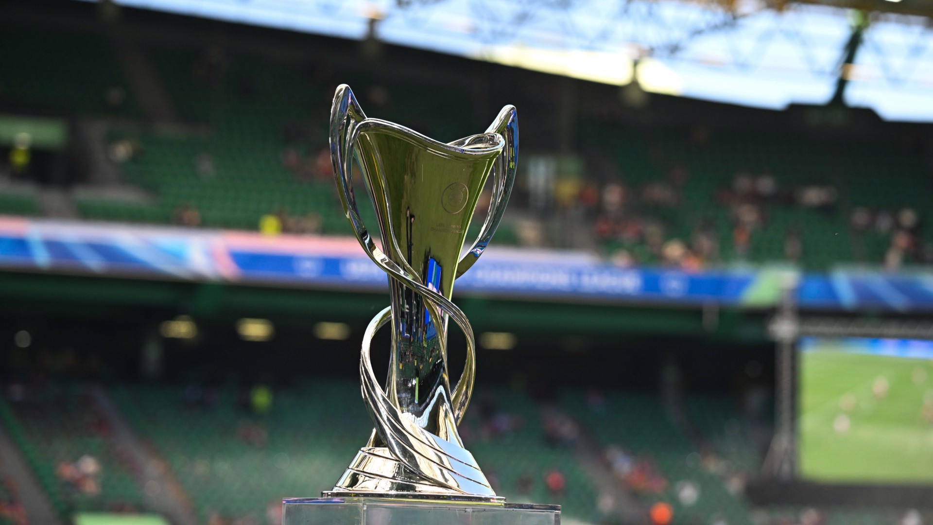 Kadınlar Devler Ligi'nde büyük final