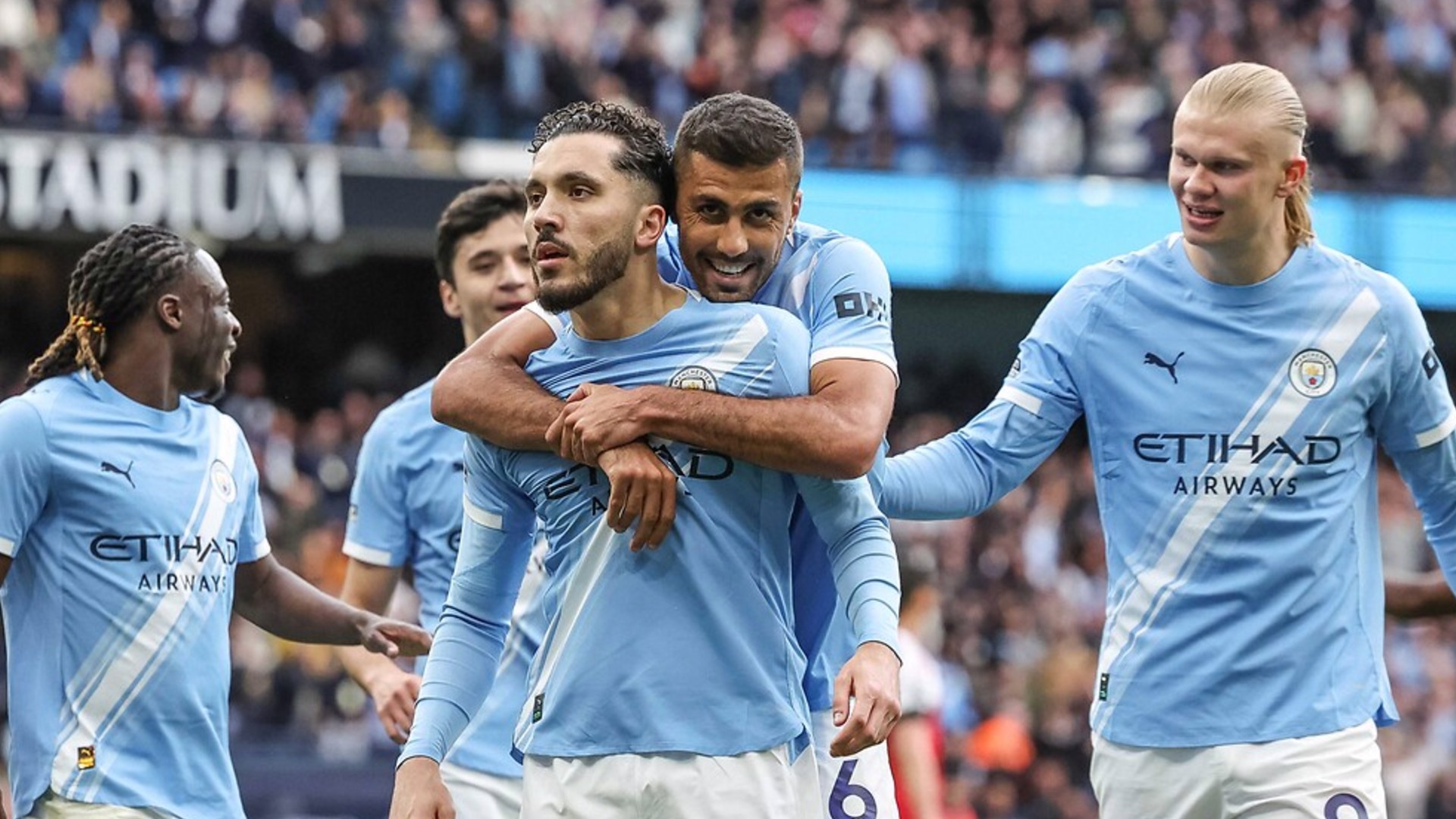 Dev maçta kazanan Manchester City