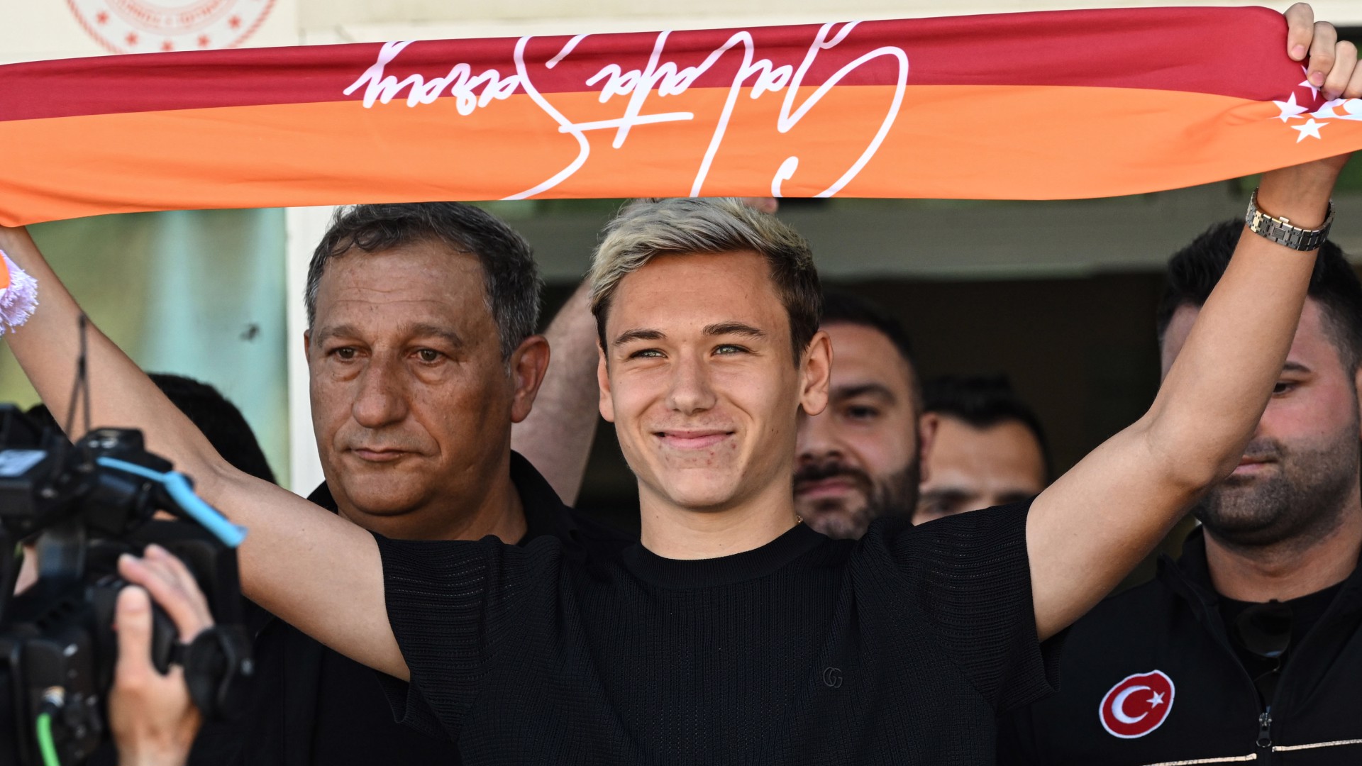 Aleksey Batrakov, İstanbul'a geldi