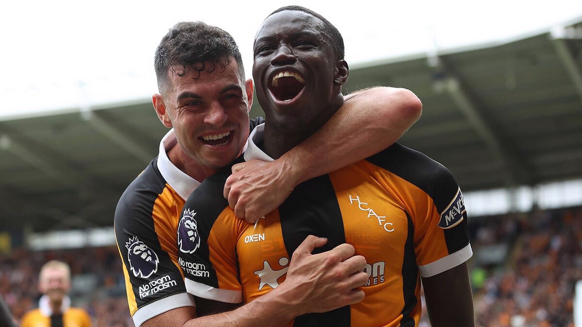 Hull City, Man United'ı devirdi
