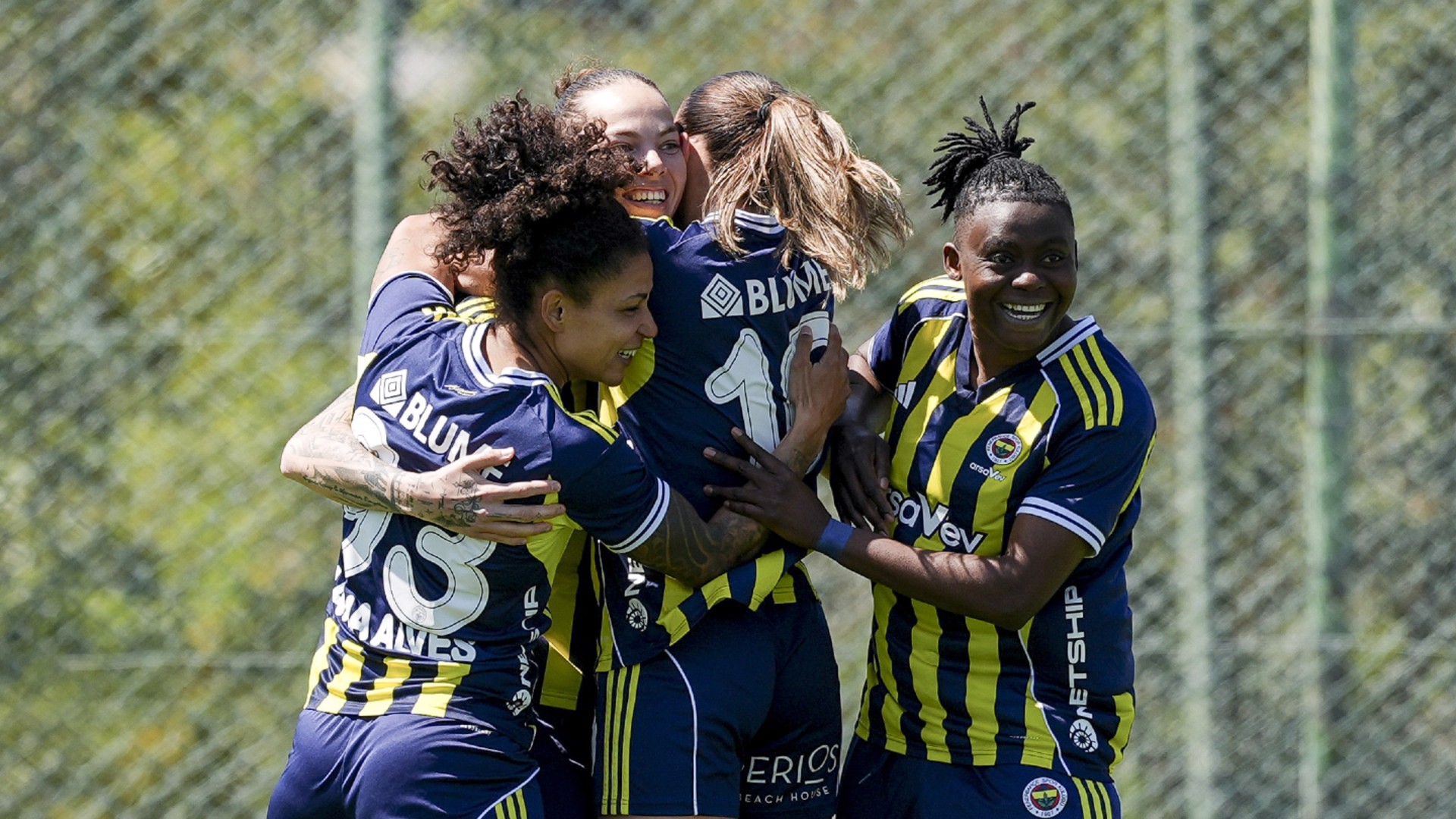 Kadınlar Süper Ligi'nde şampiyon Fenerbahçe ArseVev