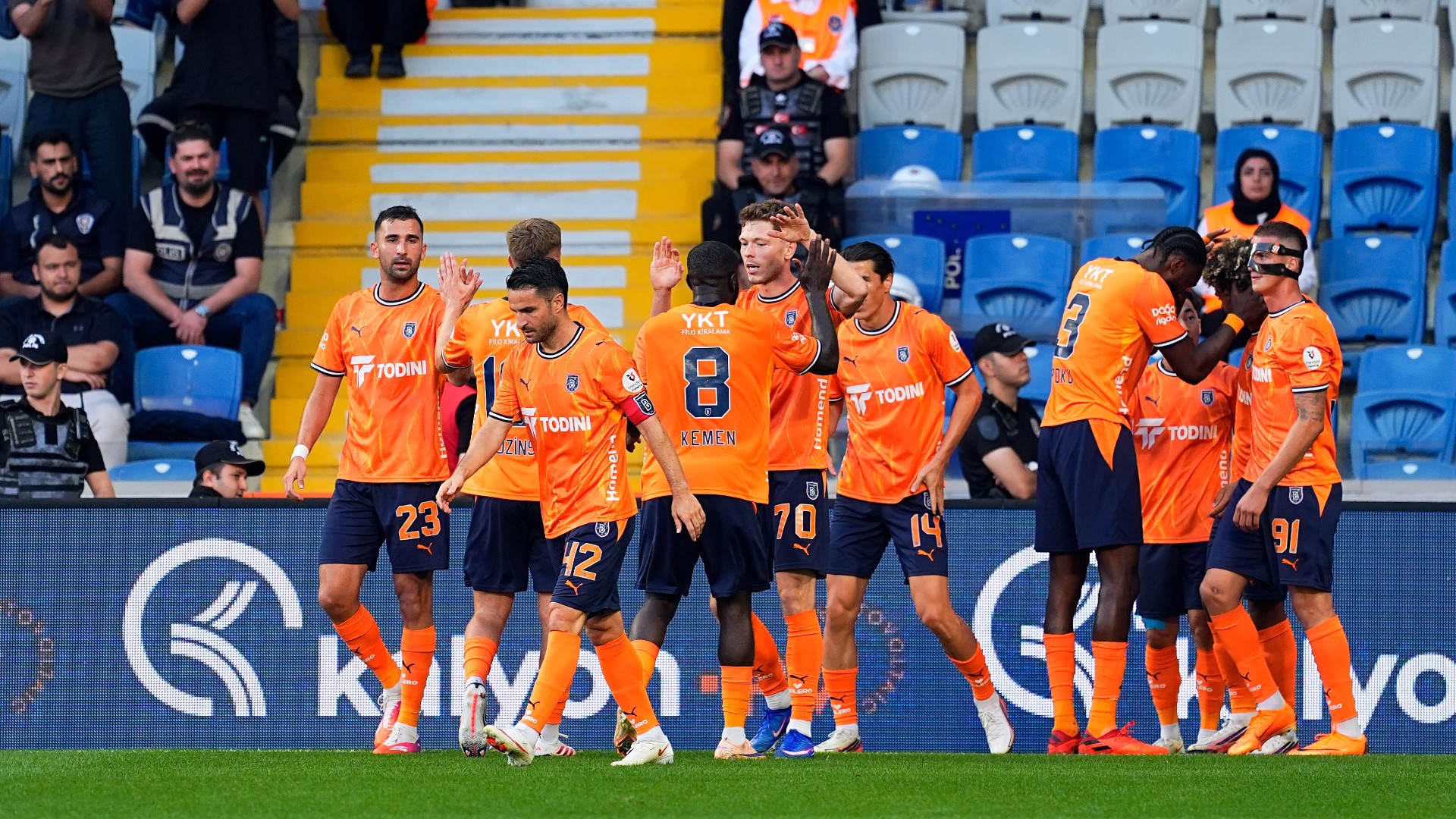 Başakşehir, Kocaelispor karşısında galip