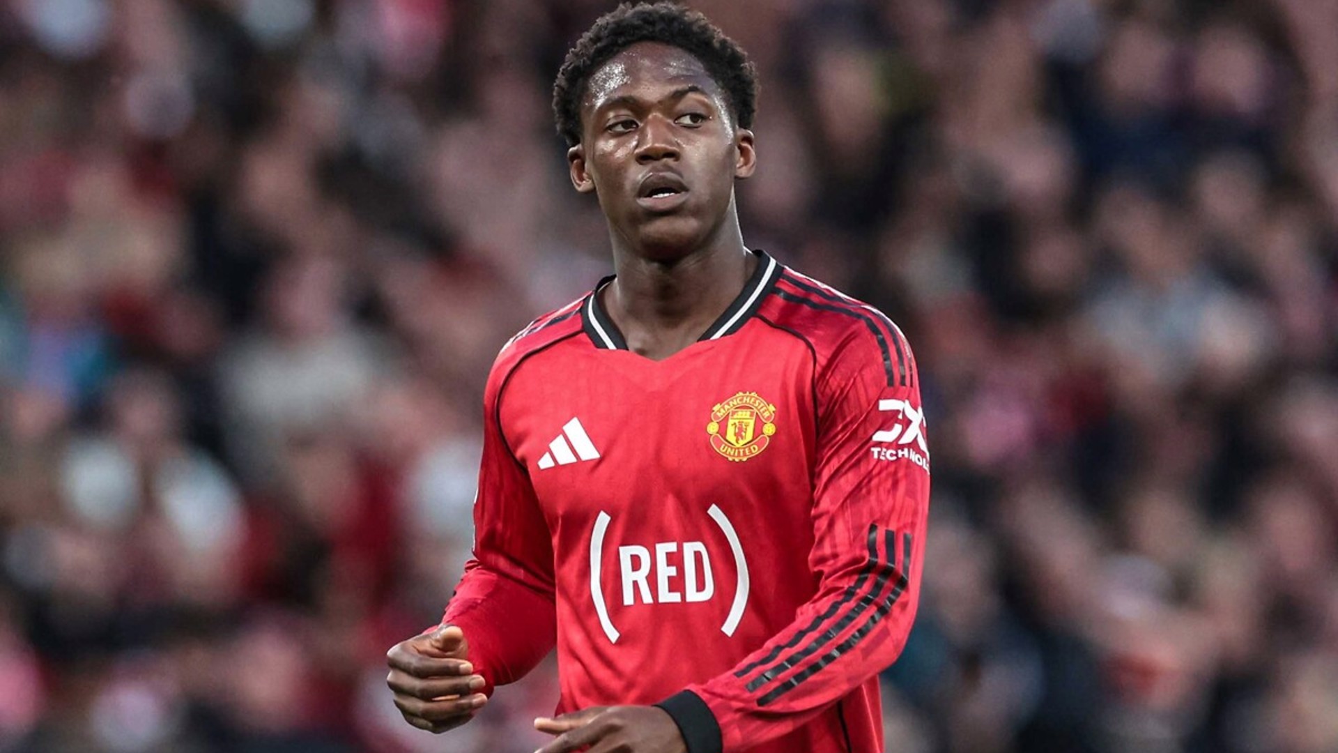 Kritik maçta kazanan United 