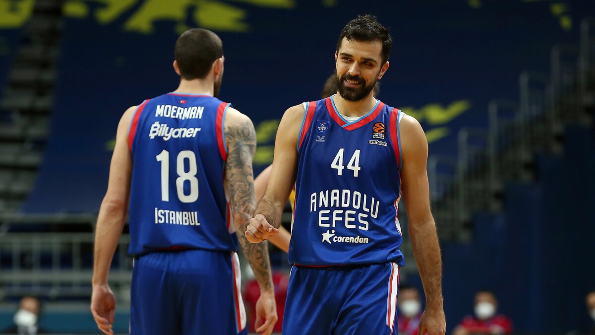Galibiyet oranında zirve A. Efes'in