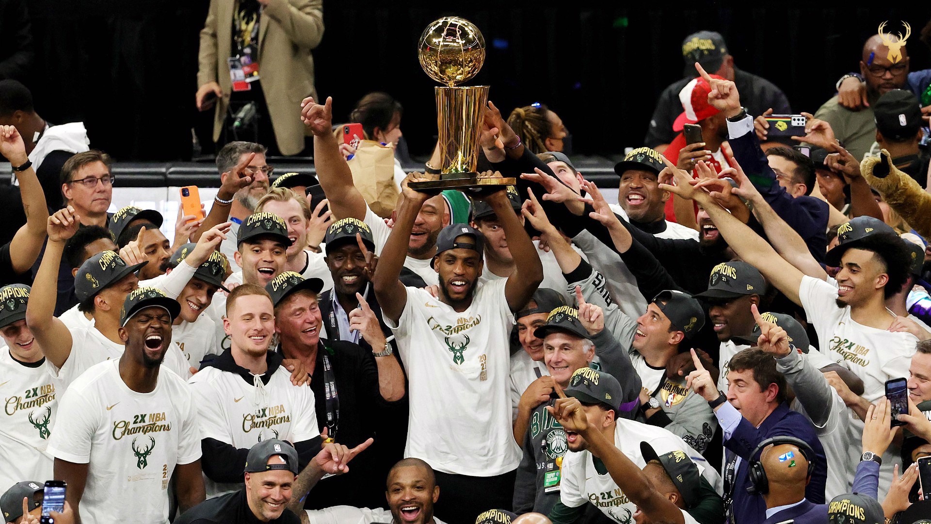 Şampiyon Milwaukee Bucks!