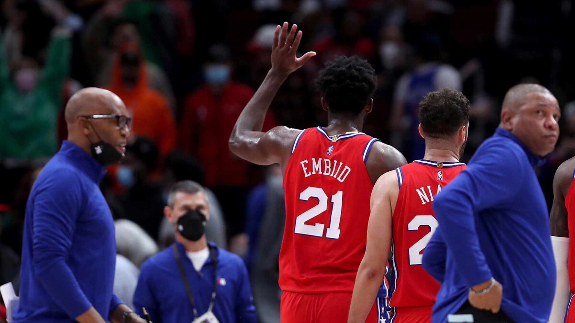 Sixers, Embiid ile güldü