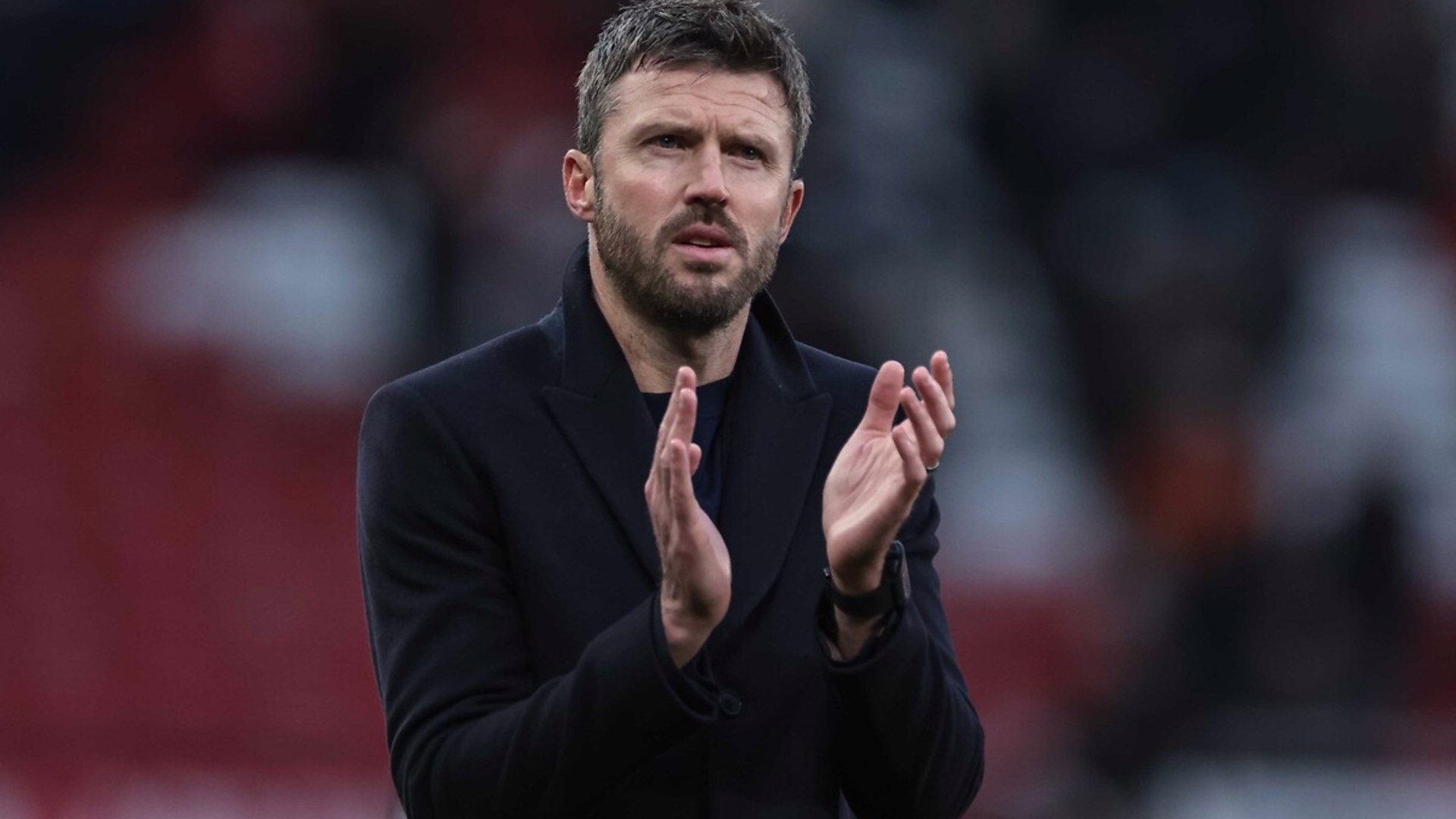 United, Carrick'le devam edecek