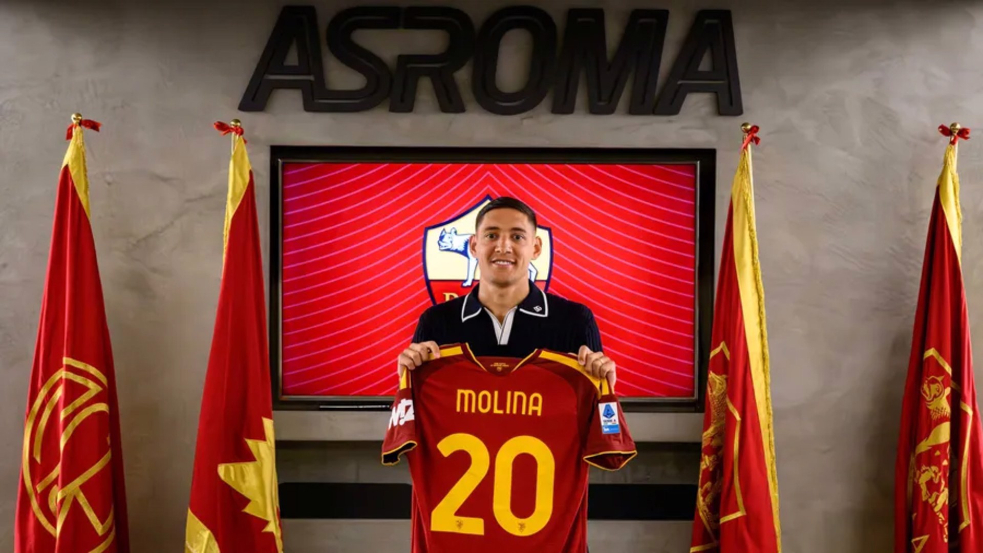 Roma, Molina'yı kadrosuna kattı