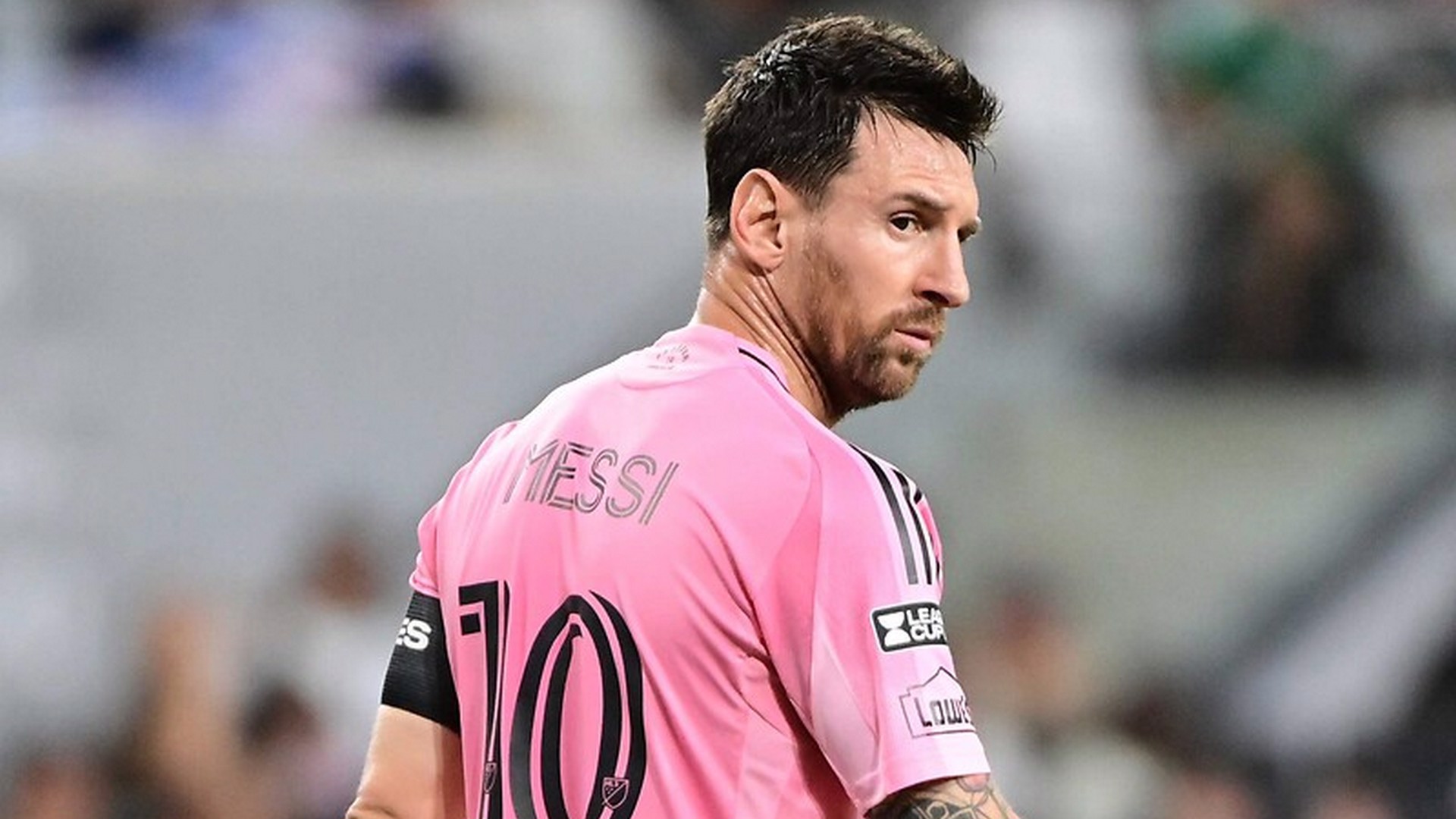 Lionel Messi'ye para cezası