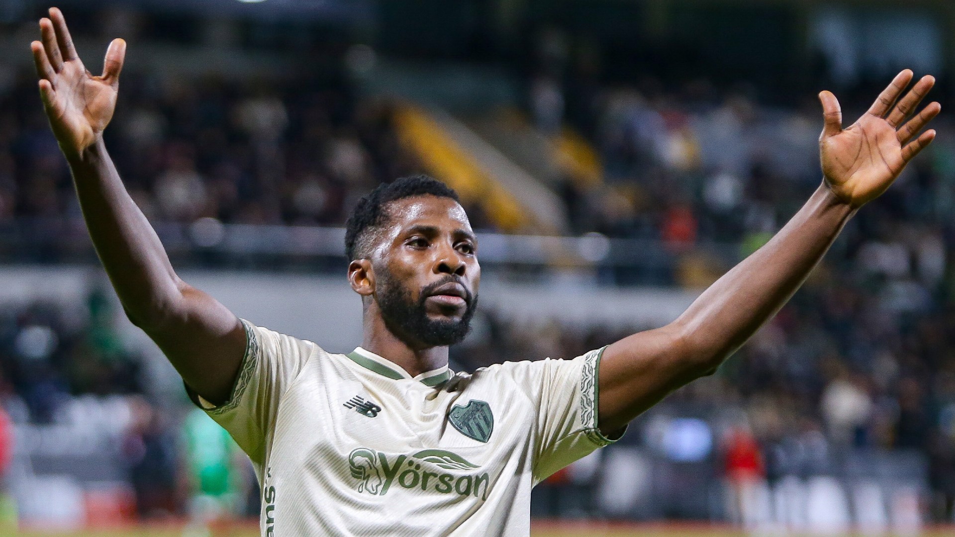 Iheanacho şov sürüyor