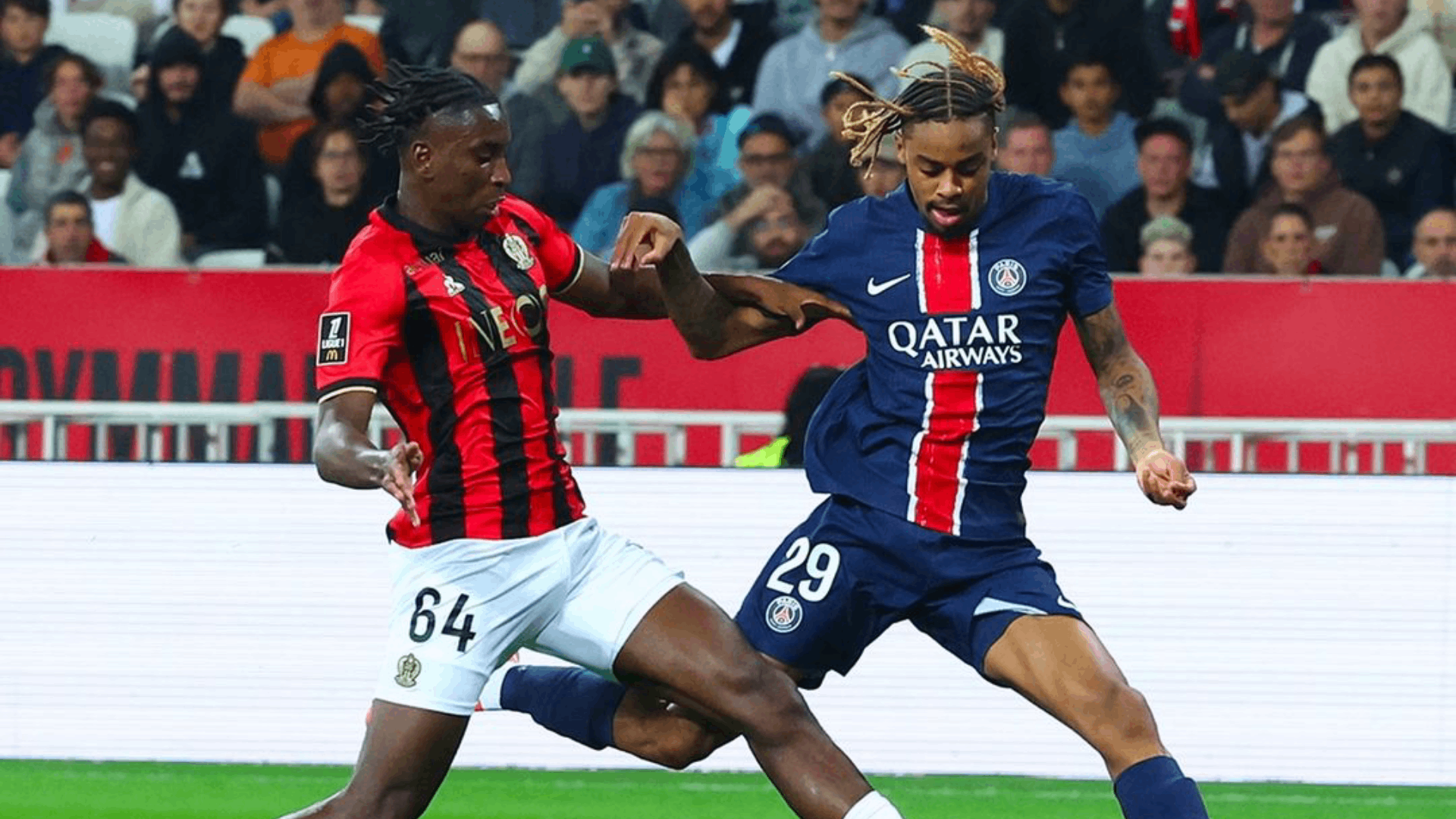 Paris, tenu en échec par Nice, perd la tête de la Ligue 1 