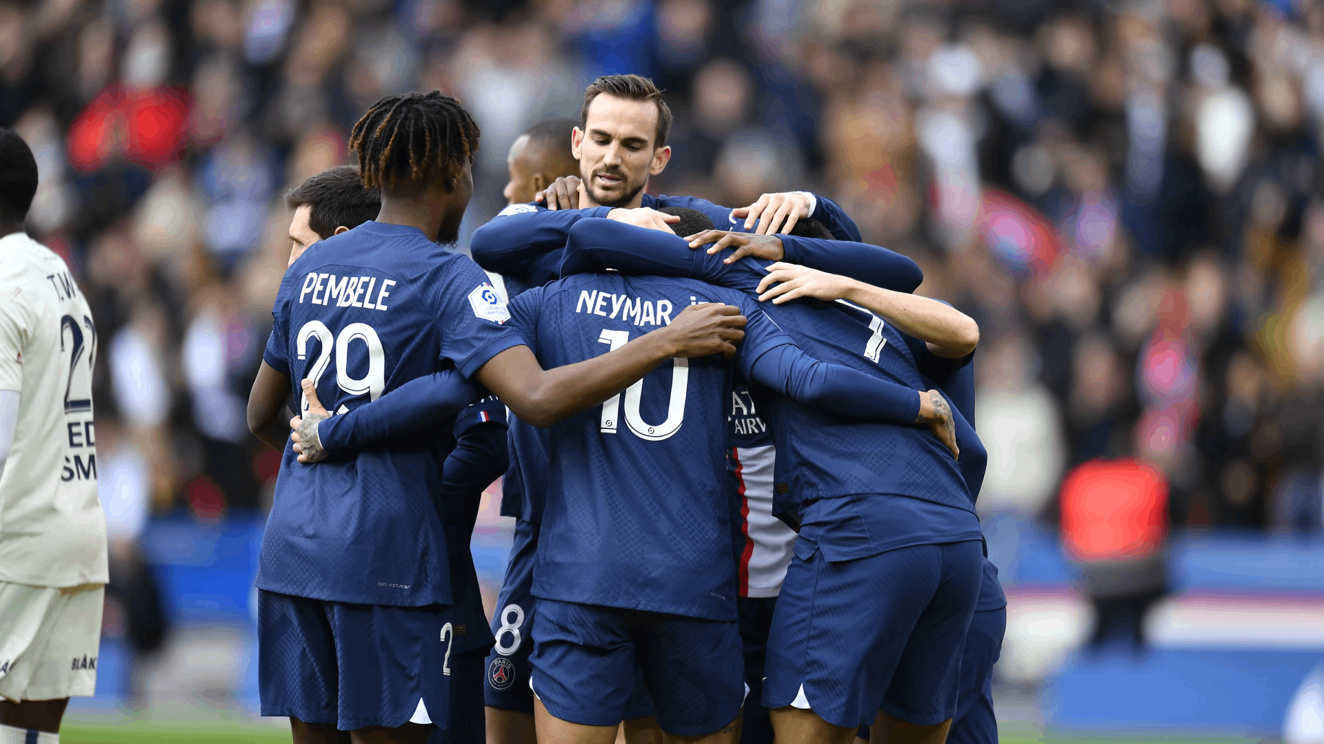 Paris arrache la victoire contre Lille 