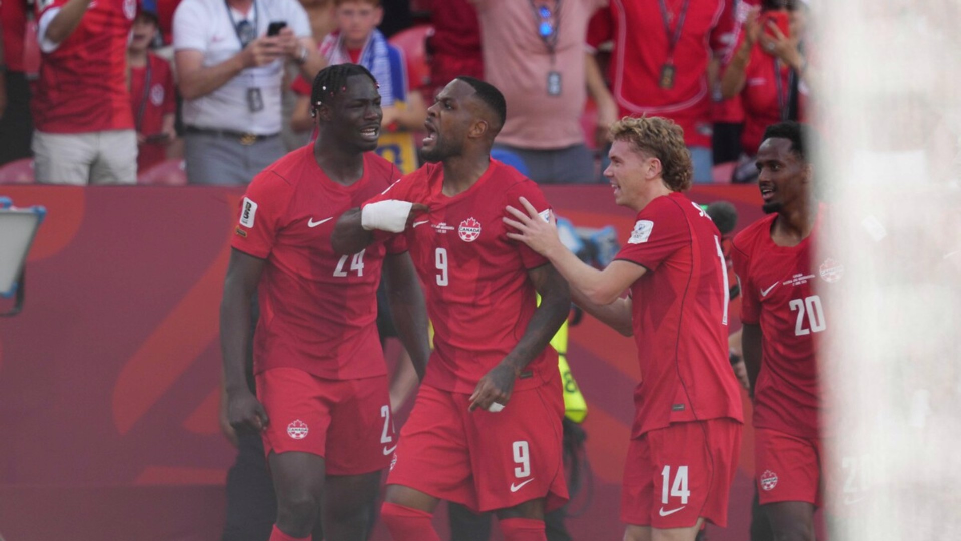 "Evimde gol atmak inanılmazdı"