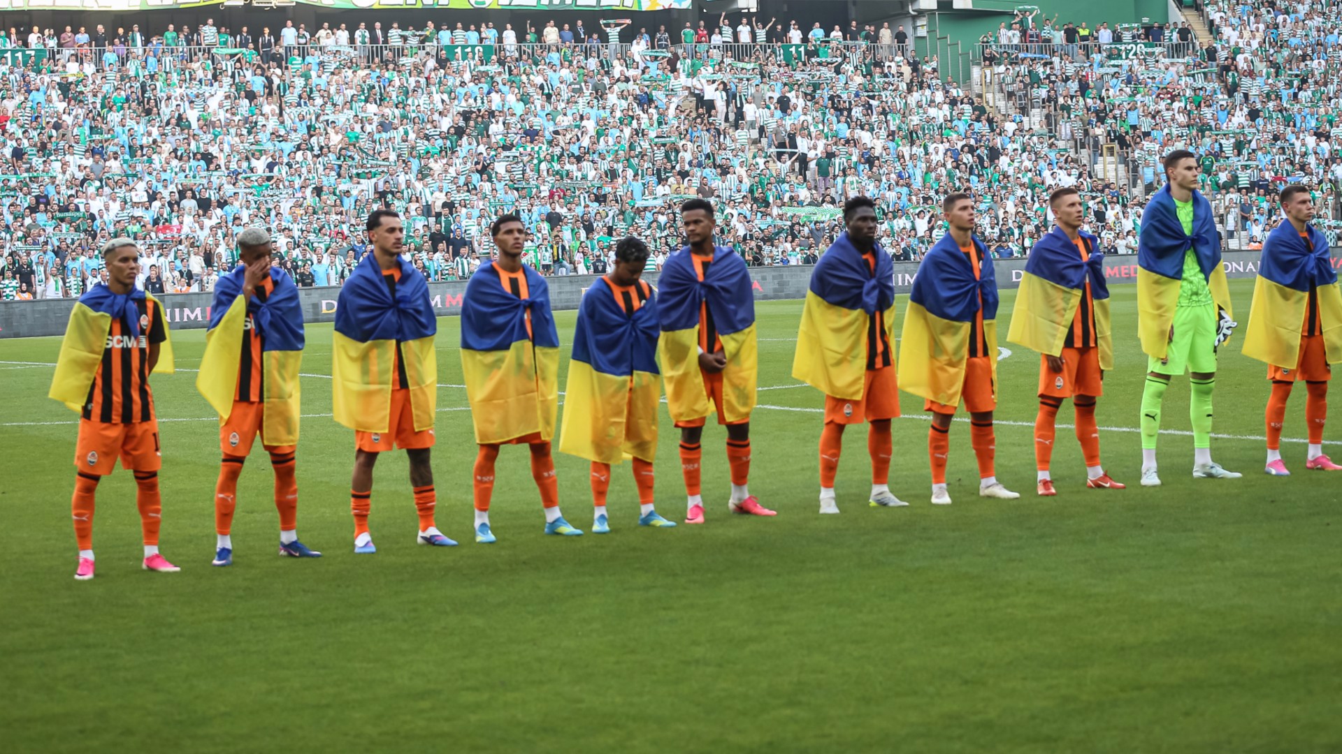 Shakhtar Donetsk, Metalist 1925 karşısında