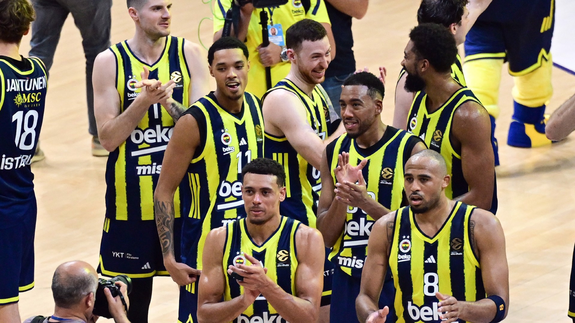 Fenerbahçe Beko, Partizan karşısında