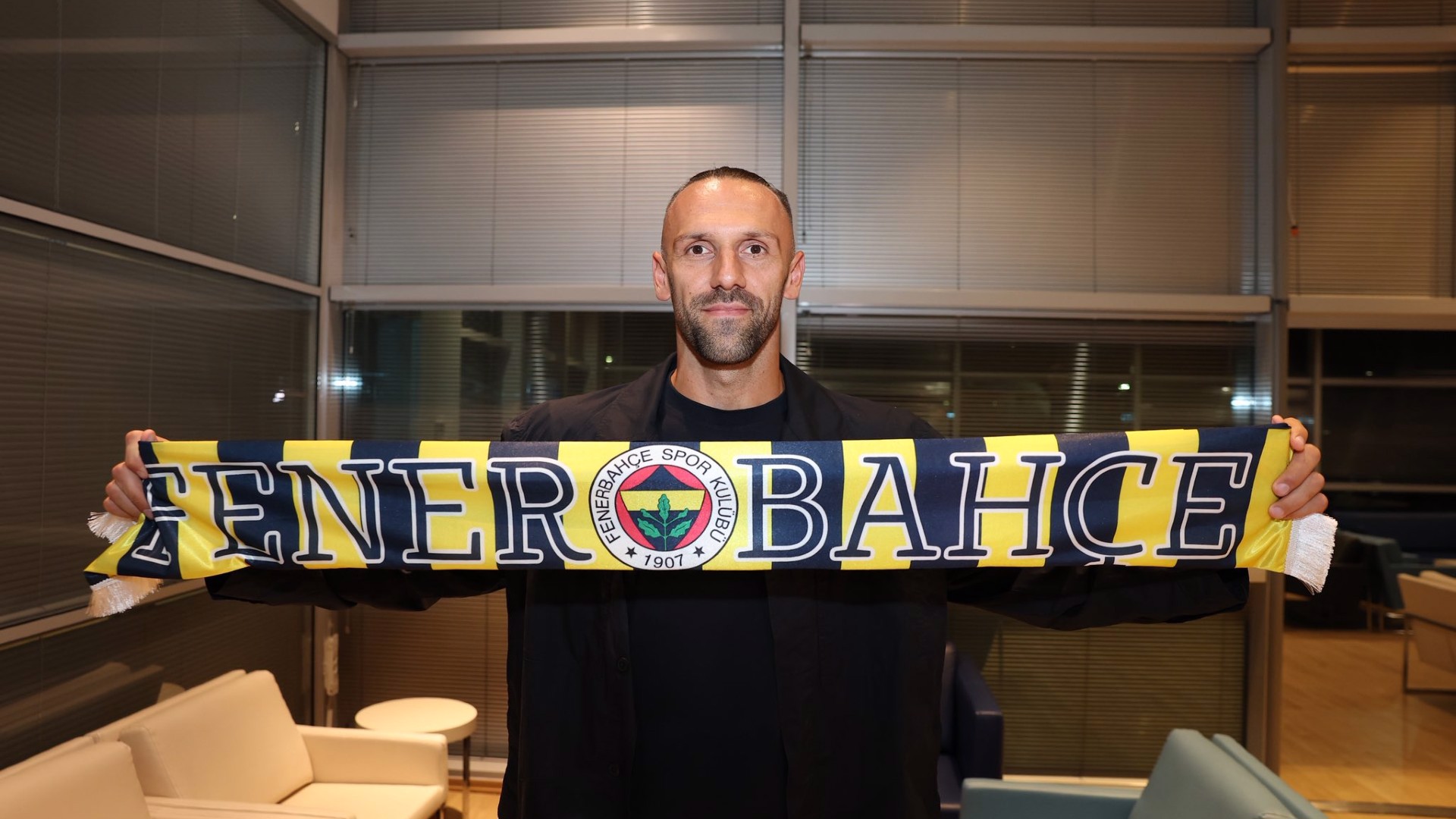 Vedat Muriqi, İstanbul'da