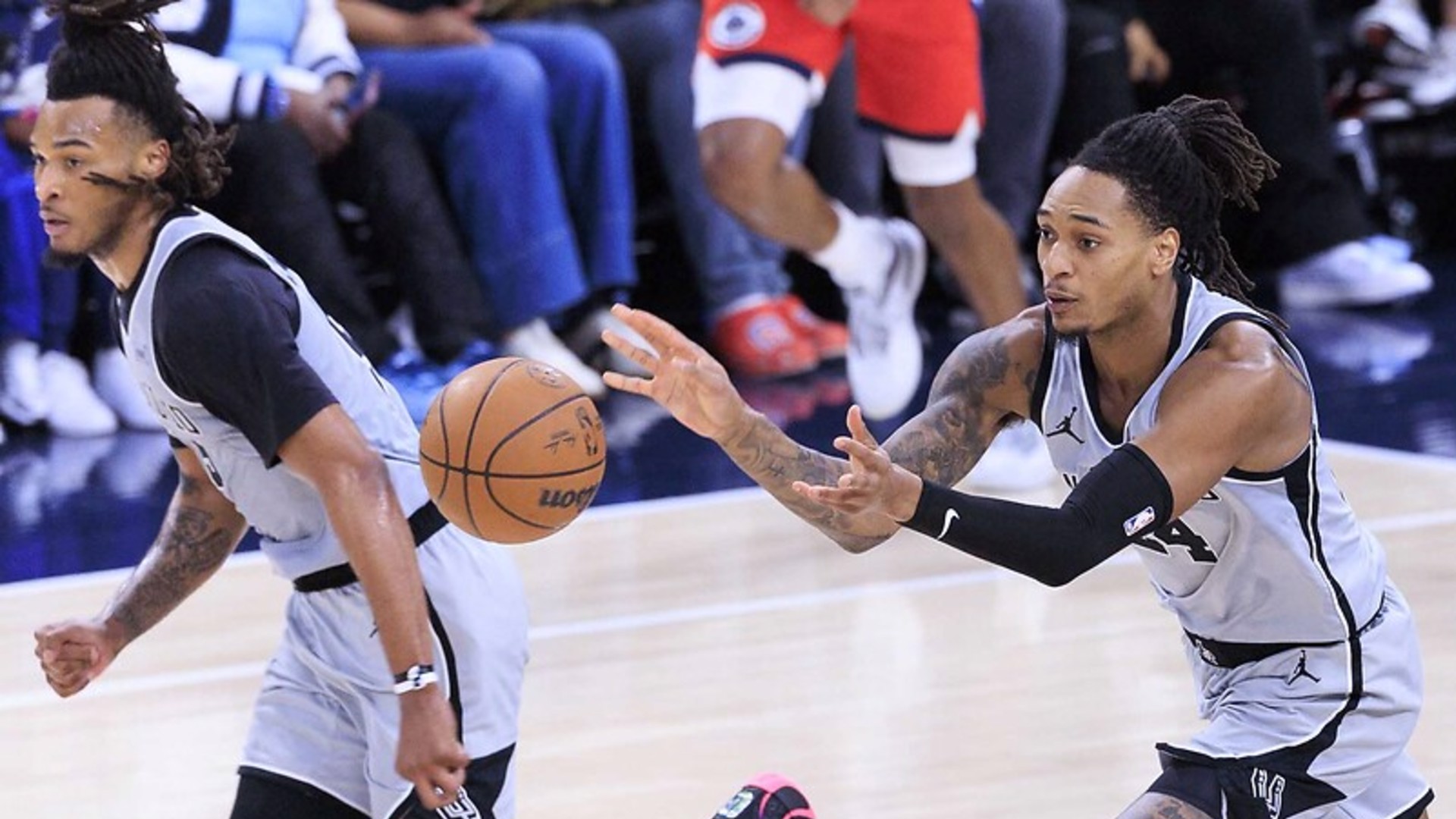 Spurs 2-1 öne geçti, Knicks seriyi 3-0 yaptı